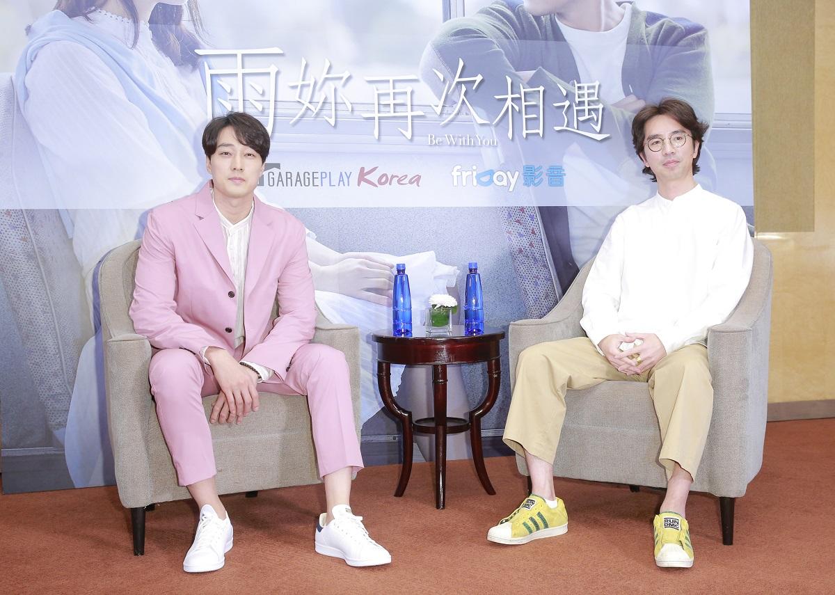 蘇志燮（左）與李章焄來台宣傳，坦言自己的性格與電影中男主角很像。