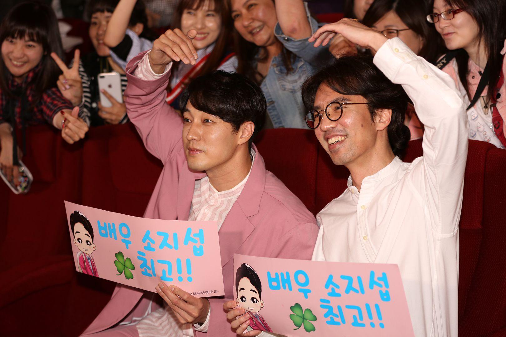 蘇志燮（左）、李章焄連袂來台宣傳，出席了逾10場的電影特映會與影迷互動。