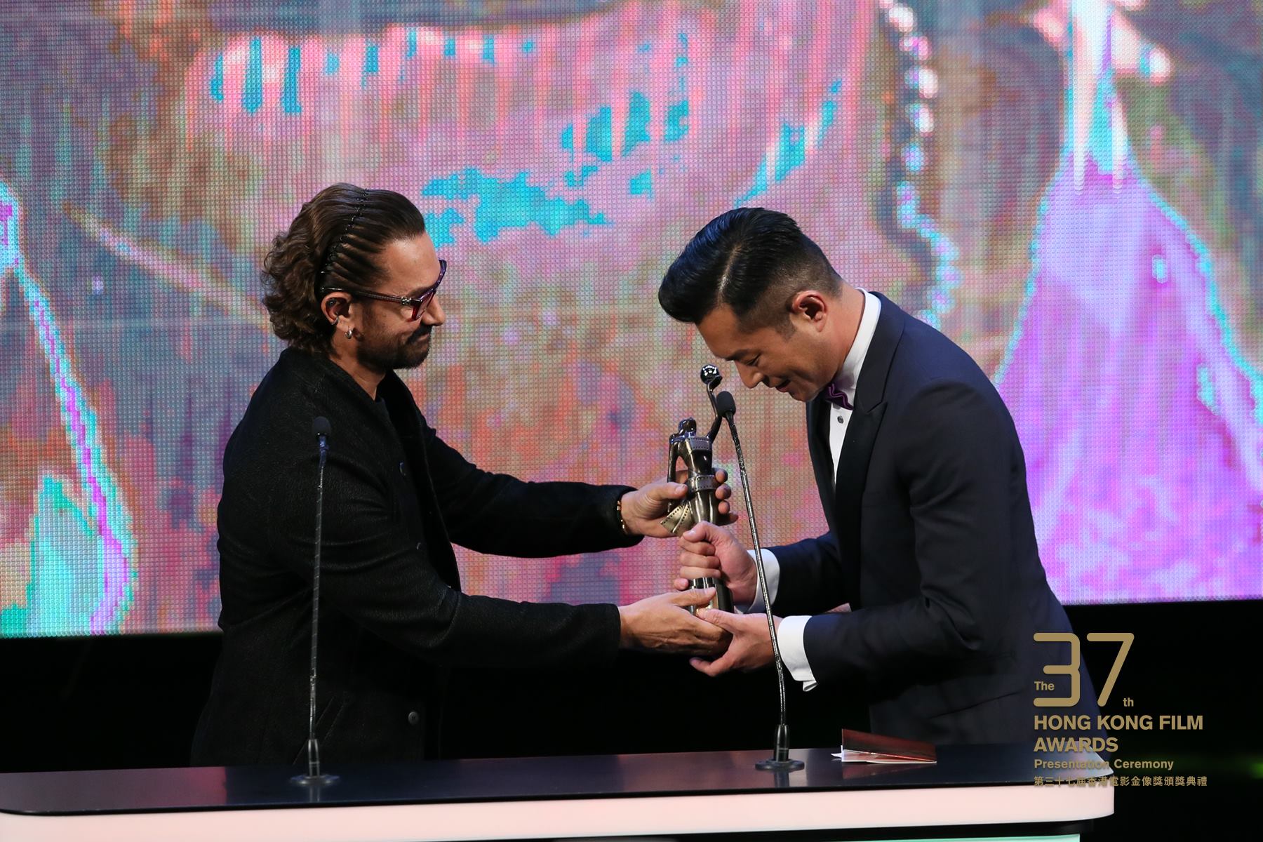 古天樂以《殺破狼．貪狼》拿下男主角獎項。（翻攝自香港電影金像獎臉書）