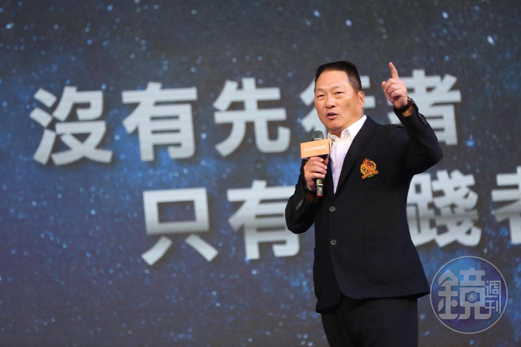 王令麟喊出,東森不單在電視購物、網路要做到第一,殺入一年規格900億元的直銷產業,也要做第一名。