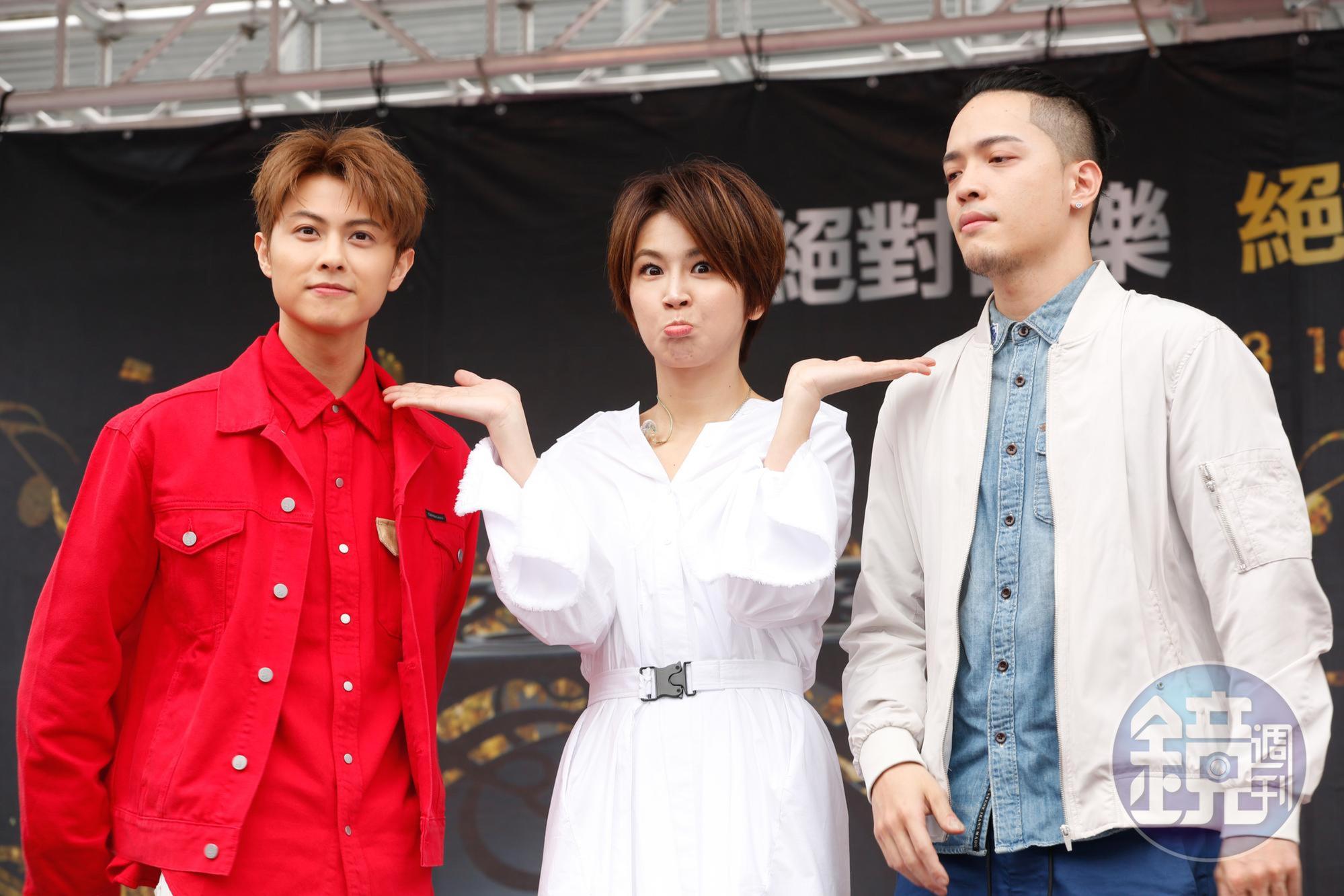 王子、J.Sheon及曾沛慈為hito流行音樂獎頒獎典禮進行造勢活動。