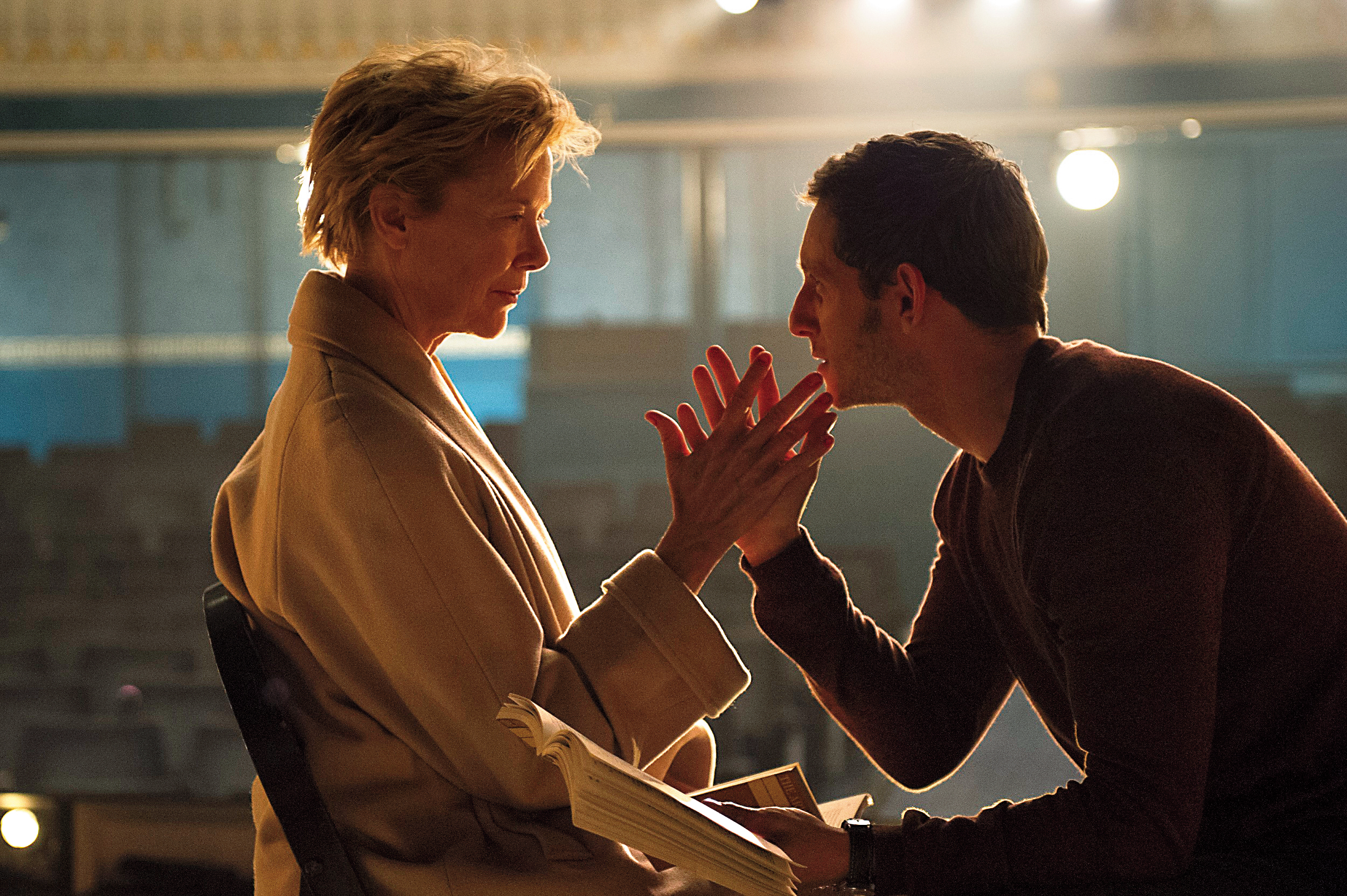 《最後相愛的日子》描述影史上一段相差29年的年差戀，電影避開女主角爭議黑歷史，只用浪漫純愛包裝故事，已夠打動觀眾。（CatchPlay提供）