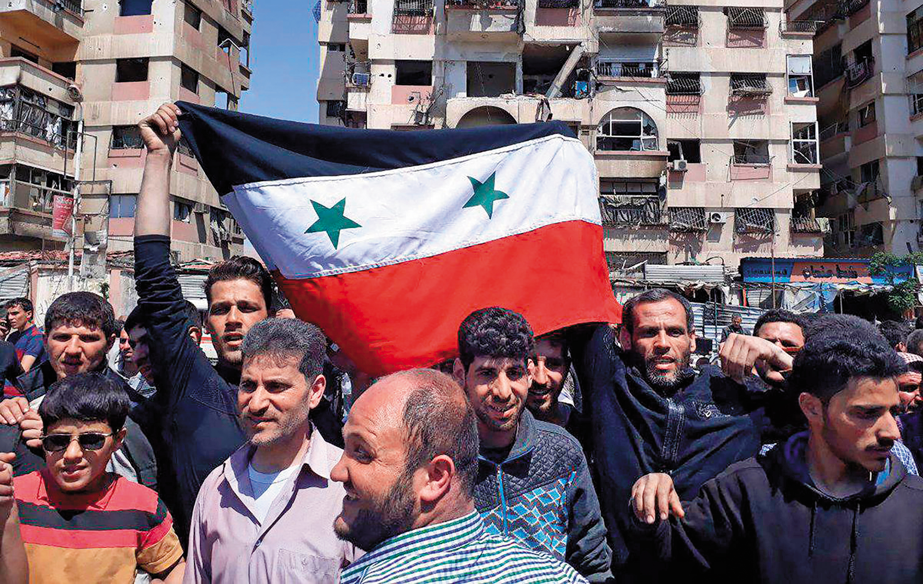 美國對敘利亞動武，油價創近4年高點，此舉恐推升全球通膨，讓美國升息的速度與幅度加快。（東方IC）