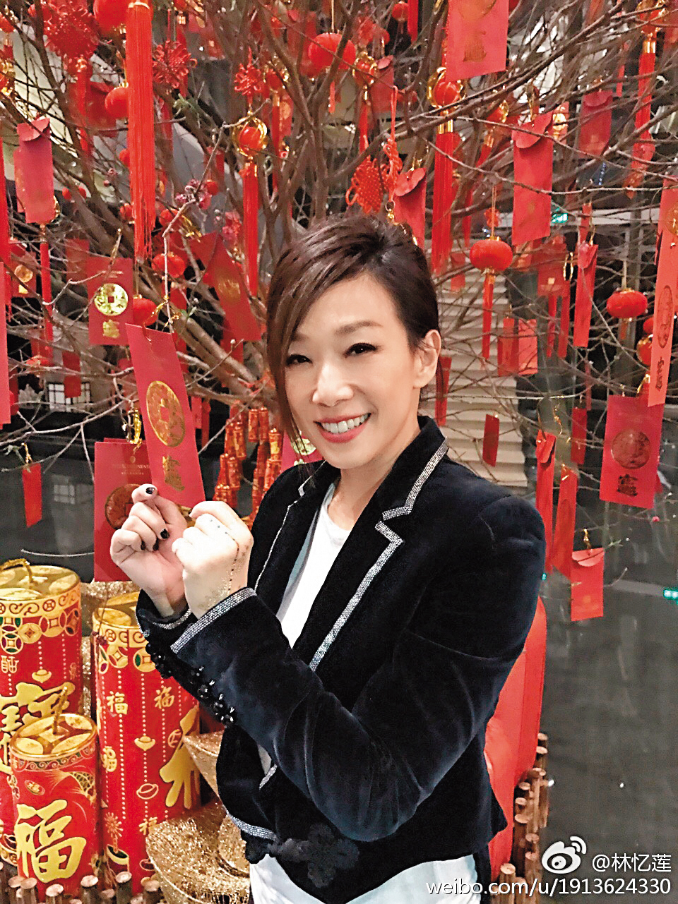 林憶蓮多在外地工作，疏於陪伴女兒李喜兒。