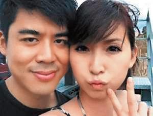 錢帥君（右）曾有圈外前男友Steven（左）對她浪漫求婚，原以為兩人就會如此互訂終生，但最後竟然不了了之。據傳是女方忽然覺得男方「對方處事態度不成熟」。（翻攝自網路）