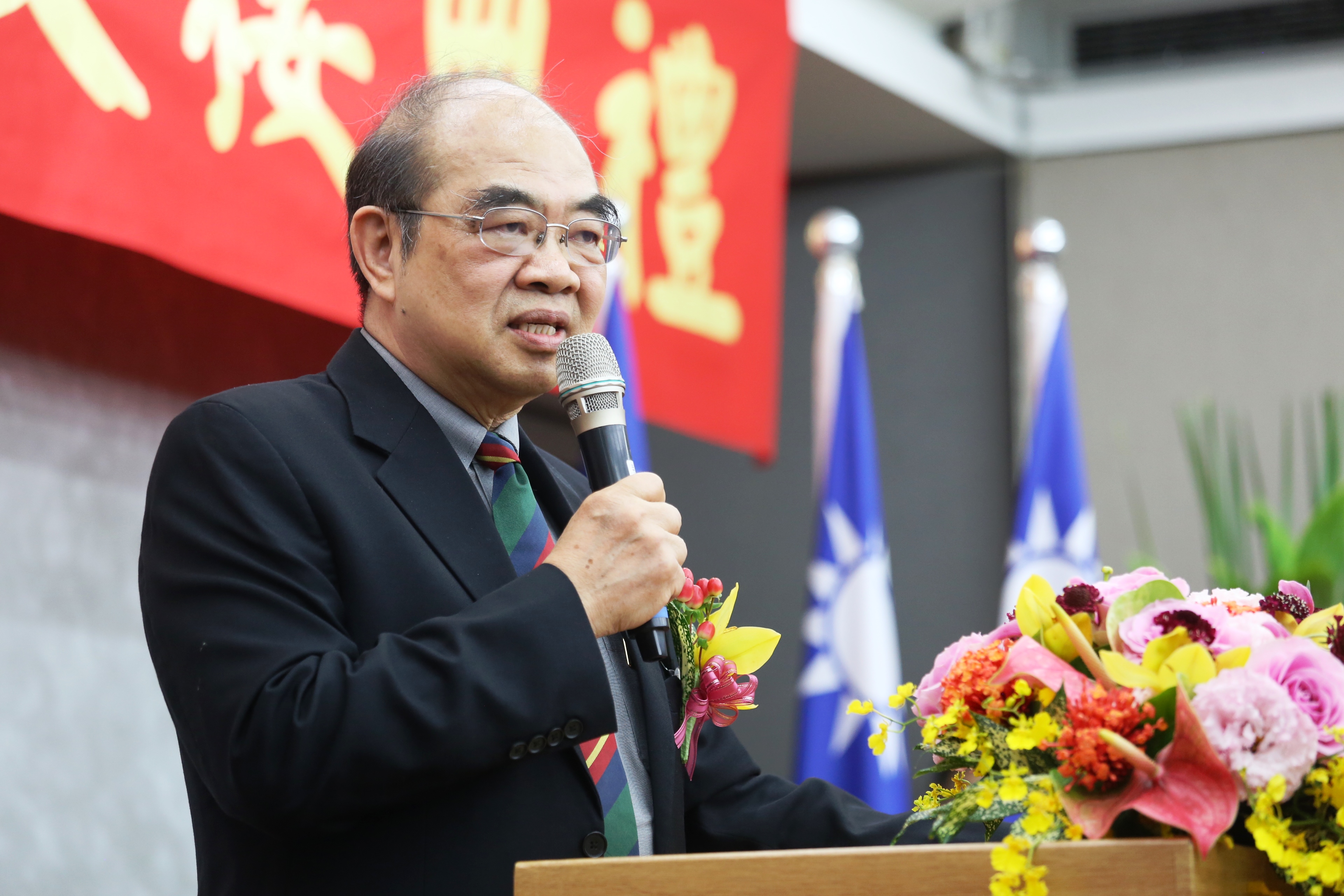 新任教育部長吳茂昆表示，下週召開跨部會諮詢小組會議，就會決定管中閔一案。（教育部提供） 