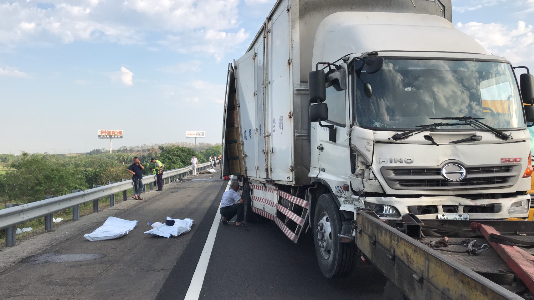疑疲勞駕駛追撞警車，國道3死重大意外。（國道警提供）