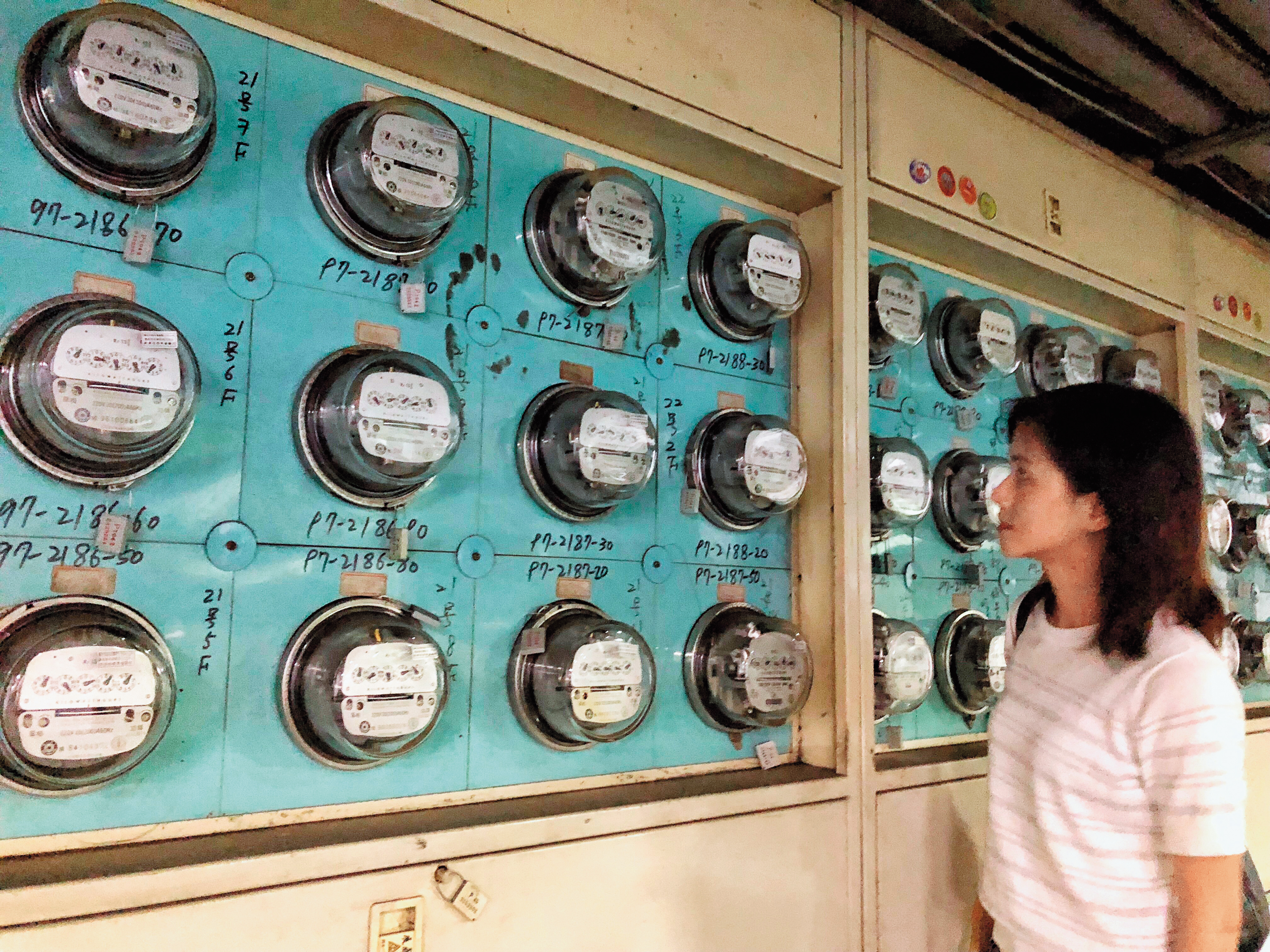 若比去年同期省一度電，即可獲得獎勵，過去自動扣抵，現在得登錄才有。