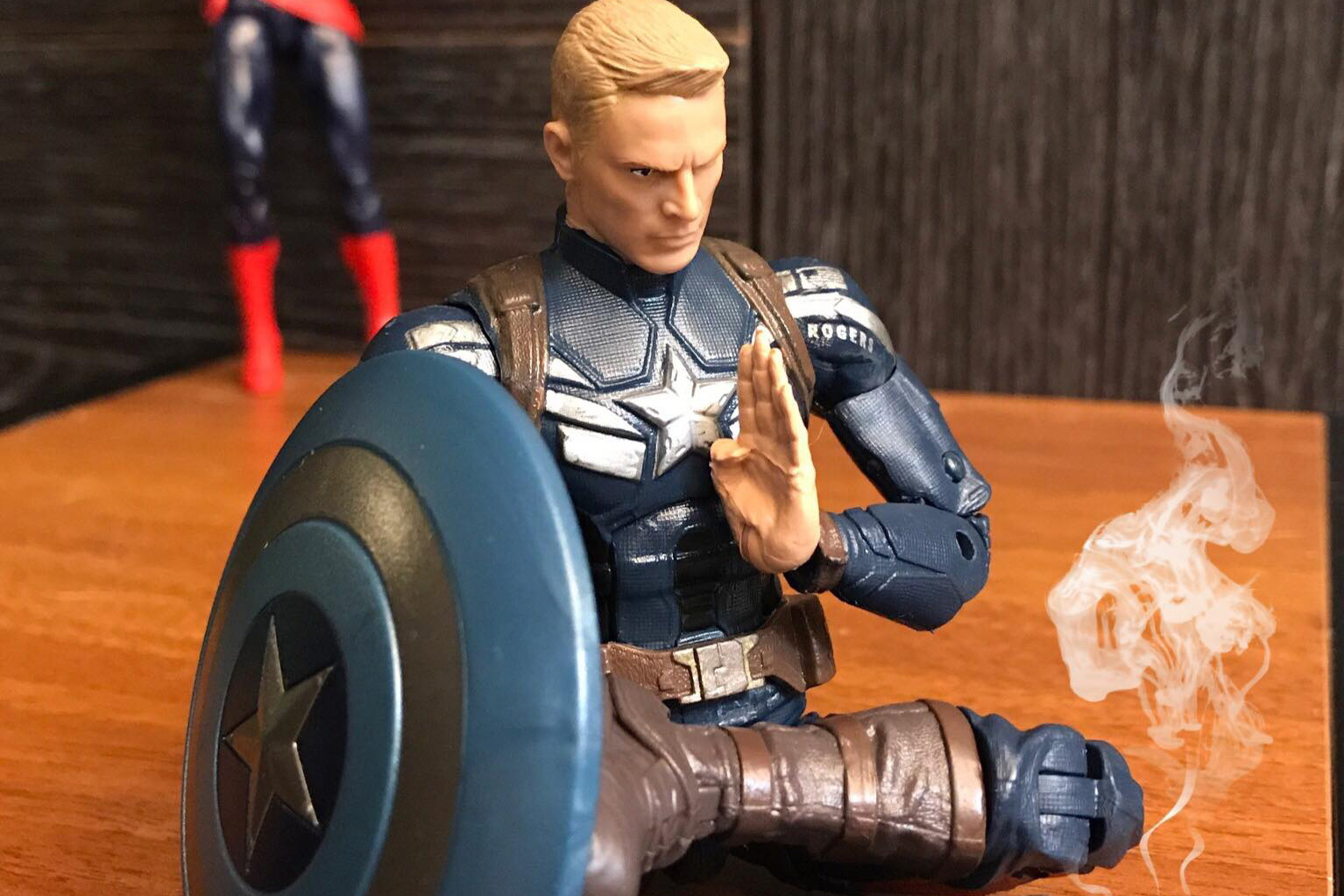 漫威粉絲自製哏圖，倒數等待電影上映的難熬時刻。（網友黃楷元提供）