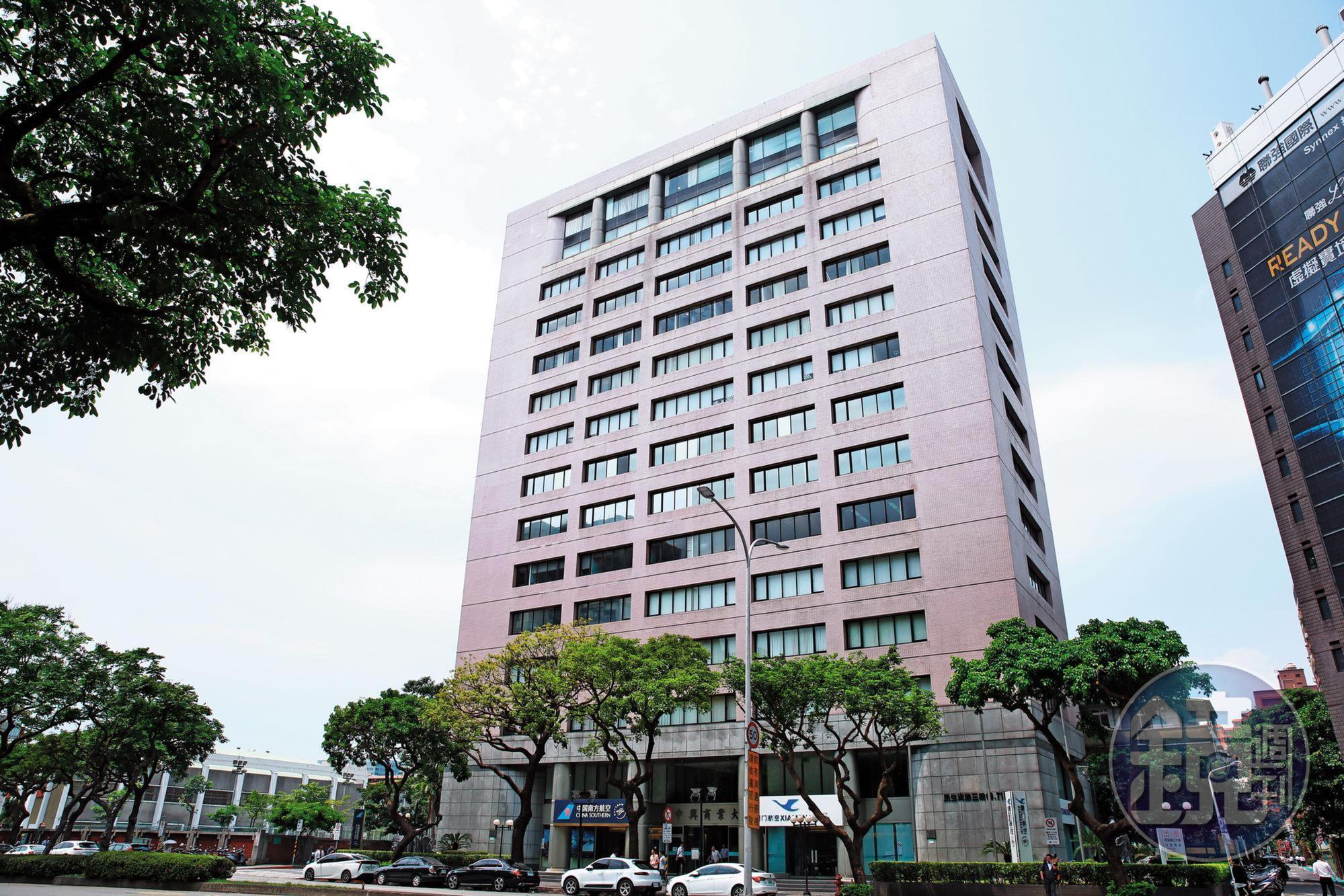 大便包裹寄送到位在台北市民生東路的宏仁集團,警方已循線逮到疑犯。