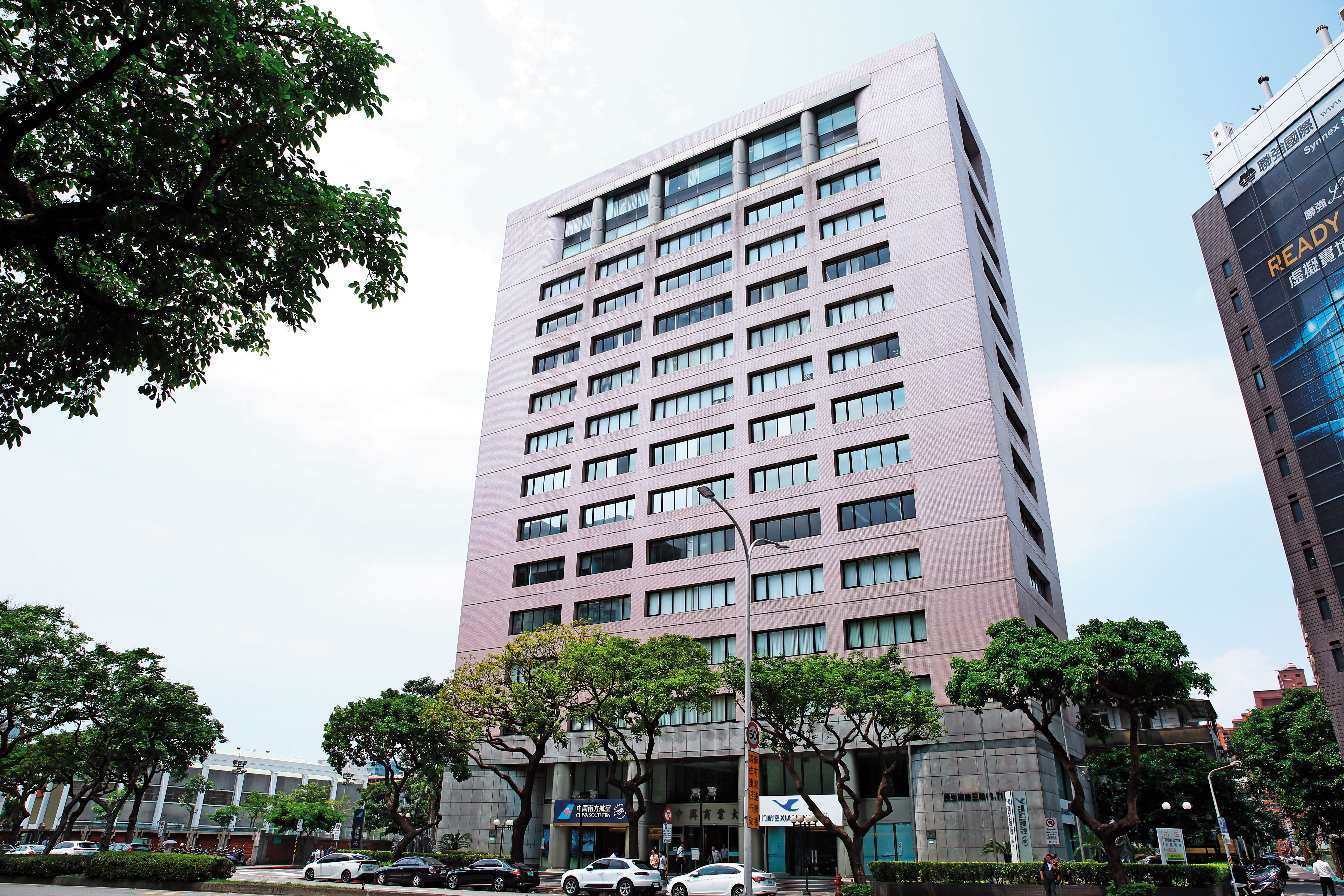 大便包裹寄送到位在台北市民生東路的宏仁集團，警方已循線逮到疑犯。