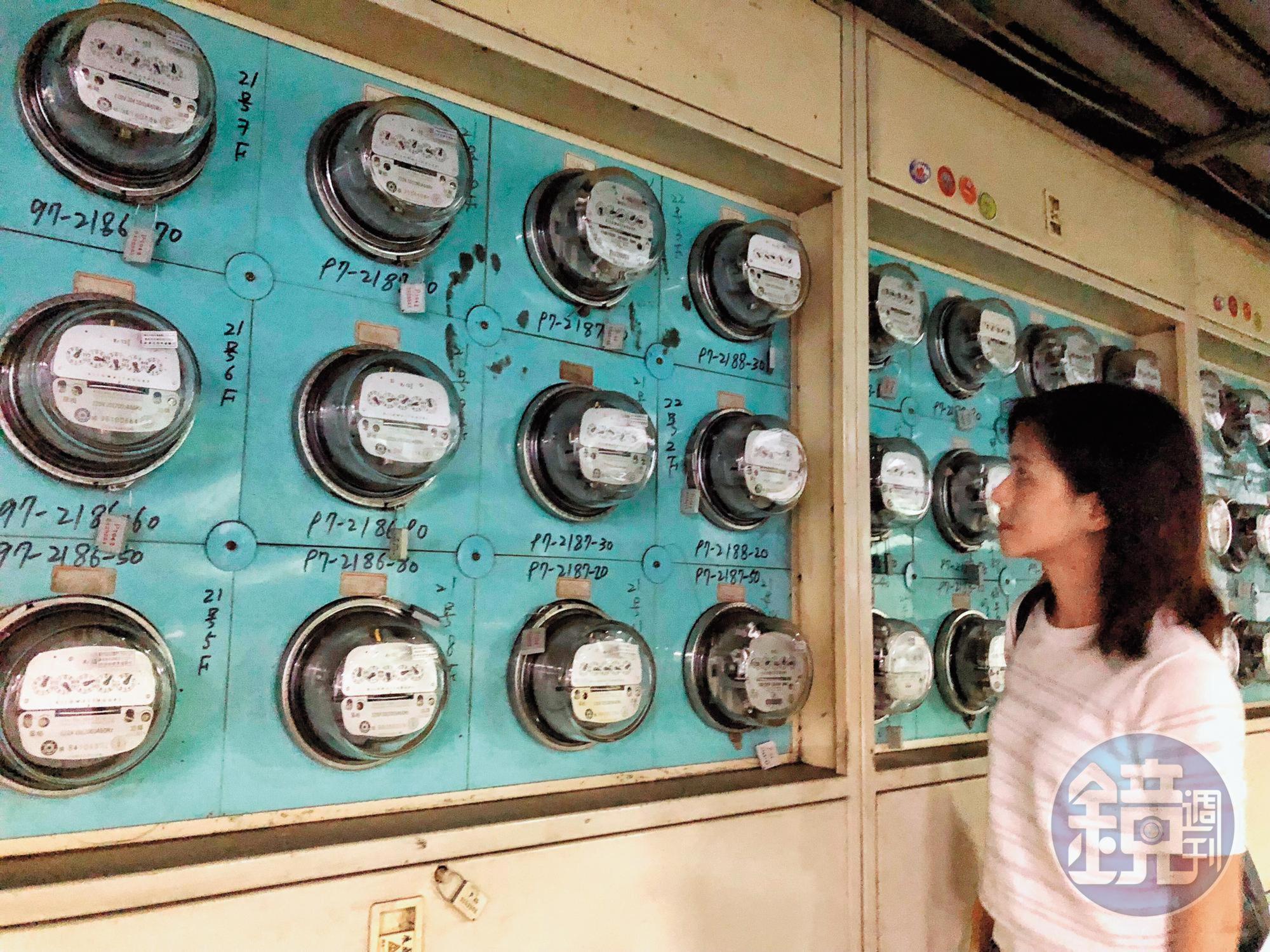 若比去年同期省一度電，即可獲得獎勵，過去自動扣抵，現在得登錄才有。