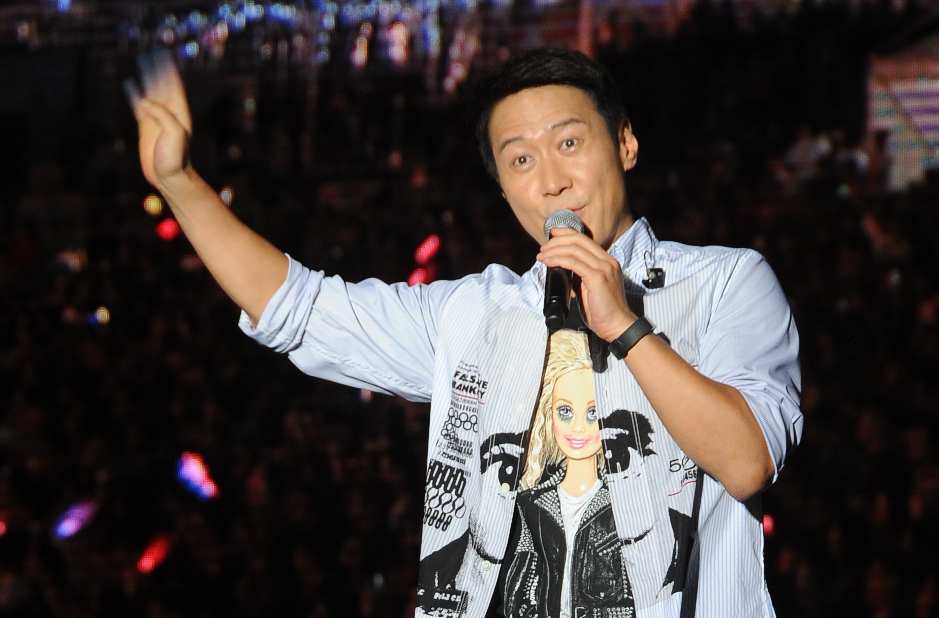 黎明批評爆料的人，讓醫院變成記者守候的場地，影響其他產婦休息和打擾要看病的人。（東方IC）