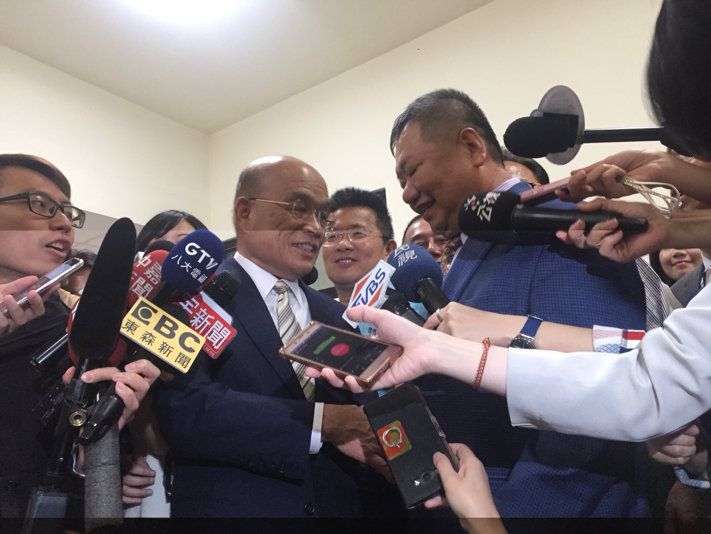 蘇貞昌拜會新北市議長蔣根煌。