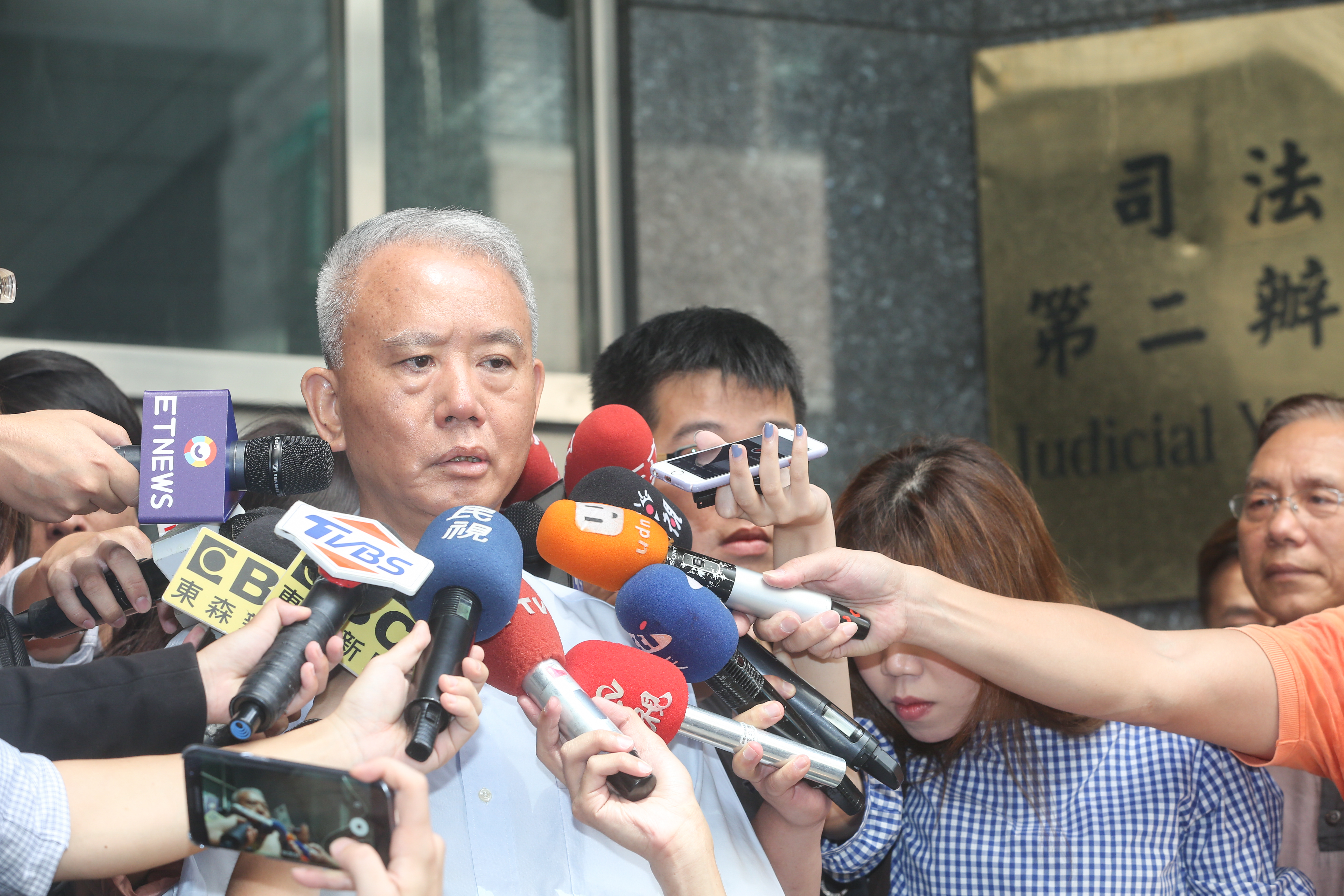 魏應充涉及油品案，二審改重判他15年，其中6年可以罰金1,000元易科1天。