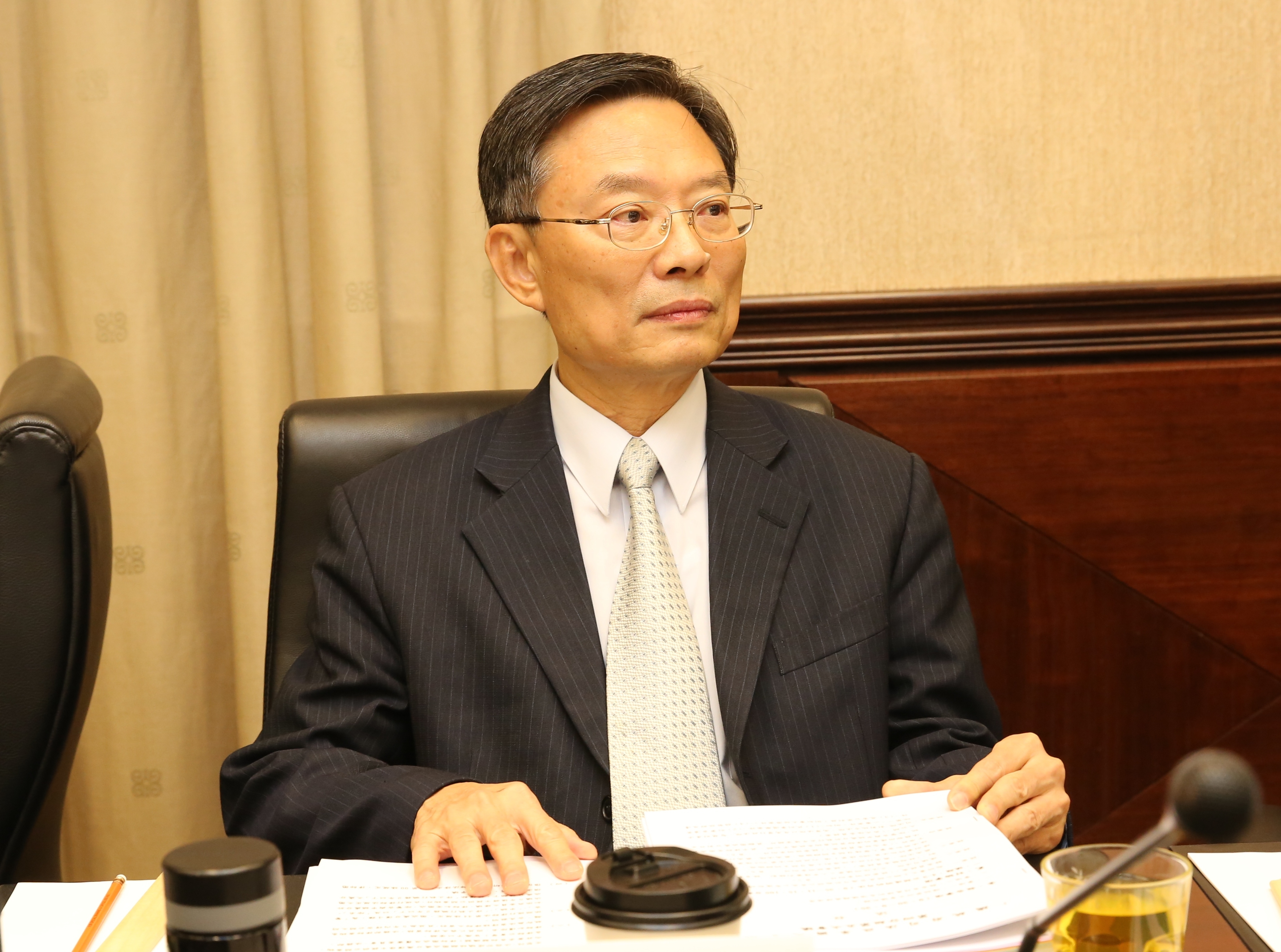 立法院針對檢察總長被提名人江惠民人事同意權案進行投票，江惠民以壓倒性超高票成為下任檢察總長。