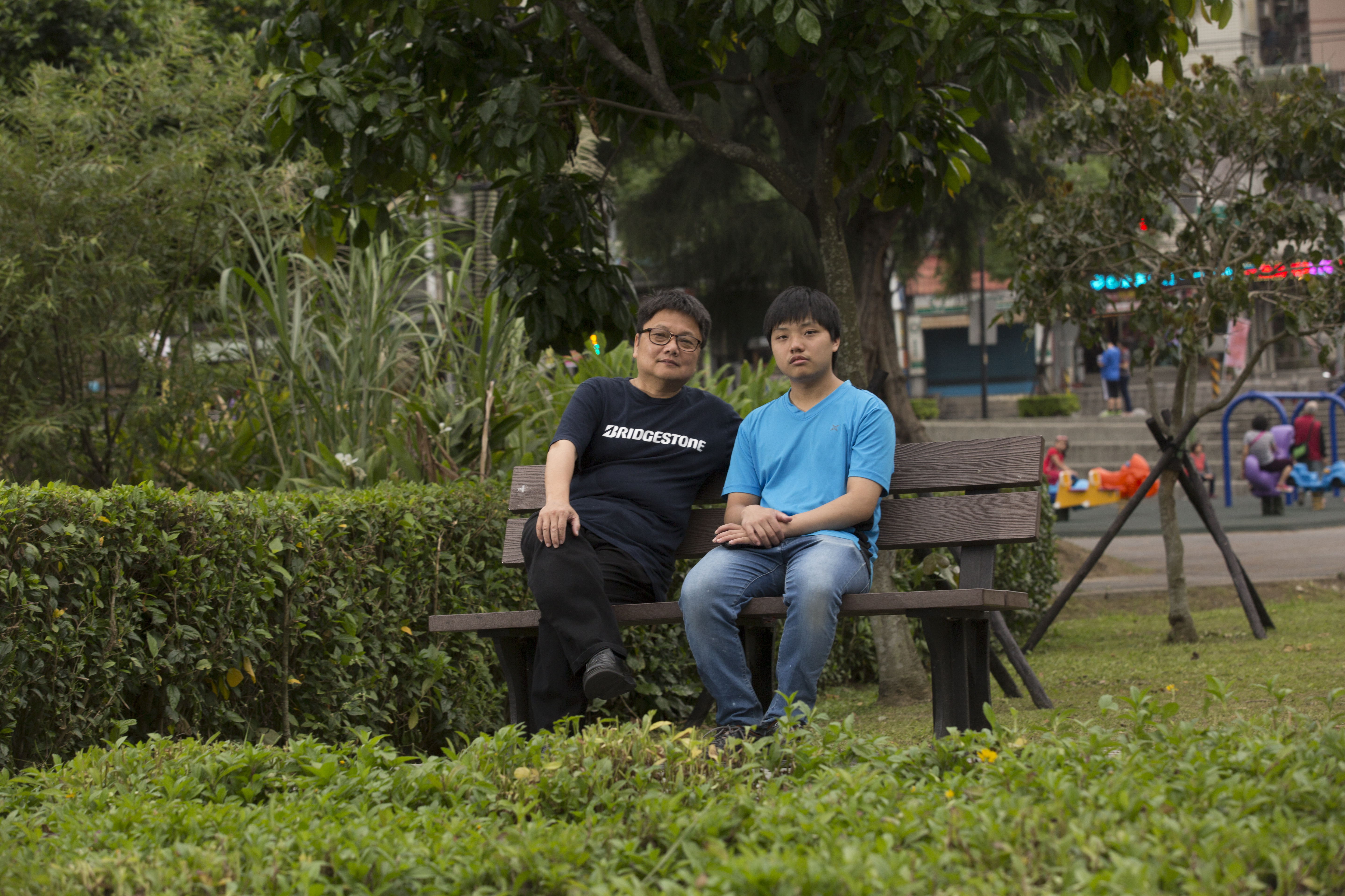 張伯榮3歲時被診斷出輕度自閉症,小一被診斷出注意力不足過動症。