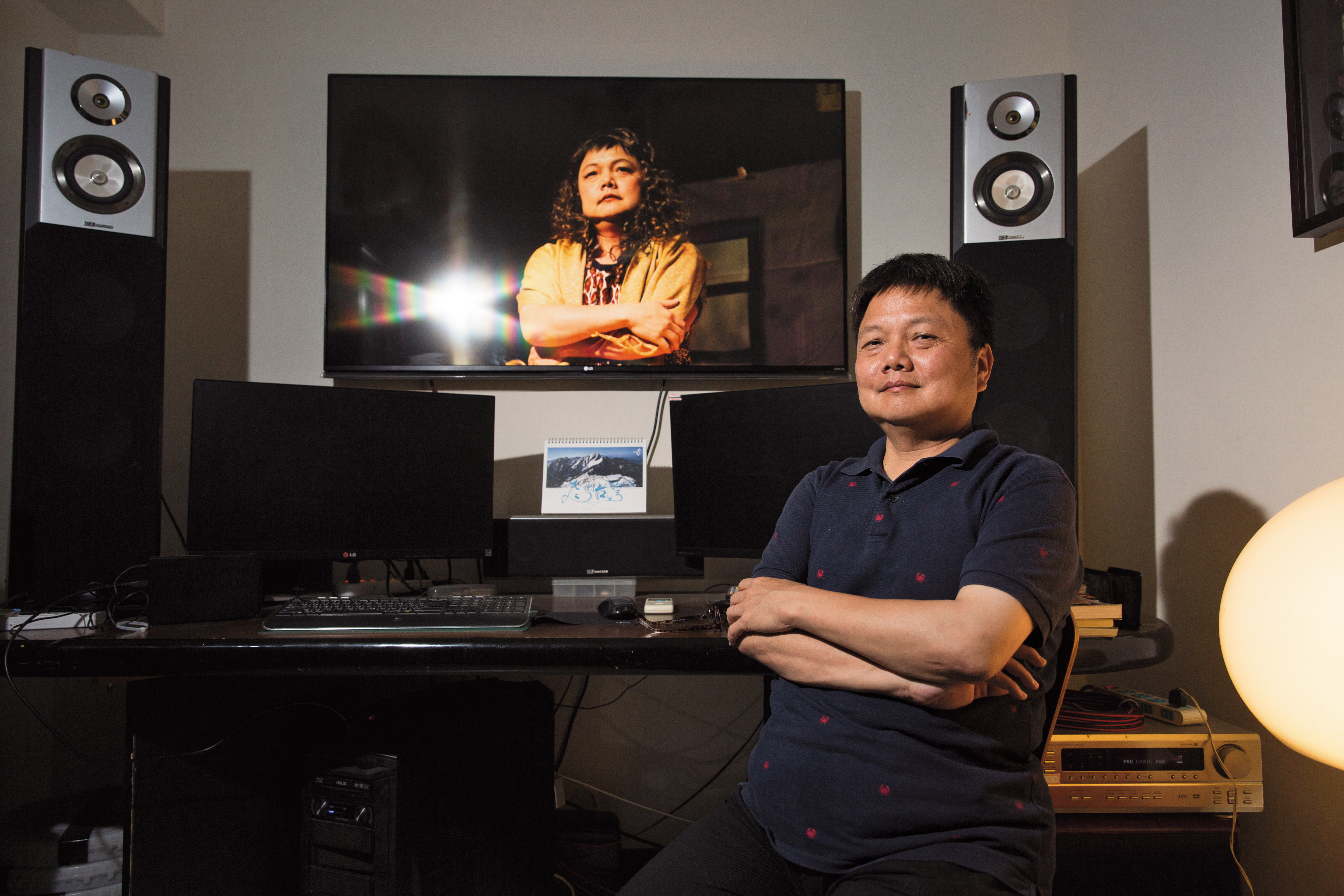 張烈東曾在舞台劇中飾演自己的前妻，換個角度重新思索他們的婚姻。