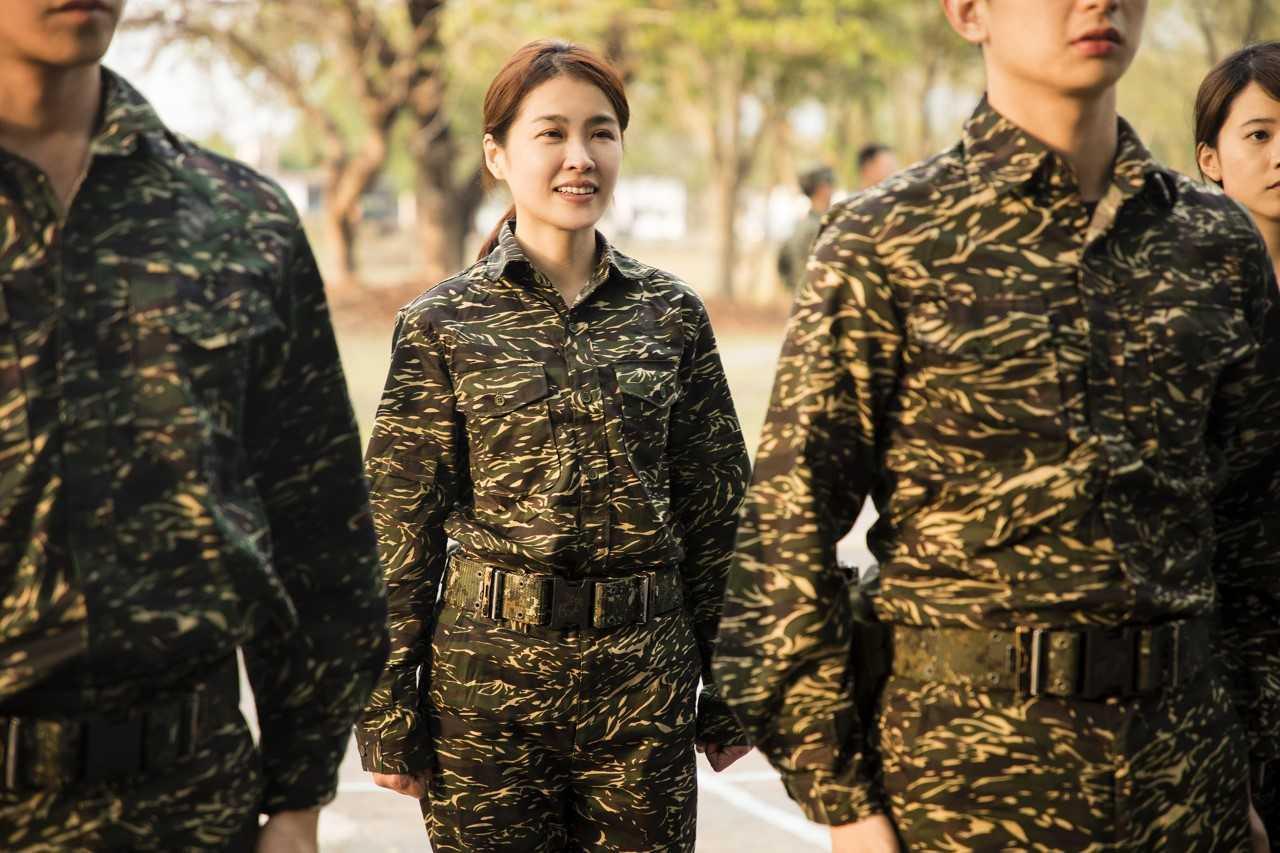 小嫻最近投入TVBS《女兵日記》新戲拍攝,飾演女大兵。(TVBS提供)