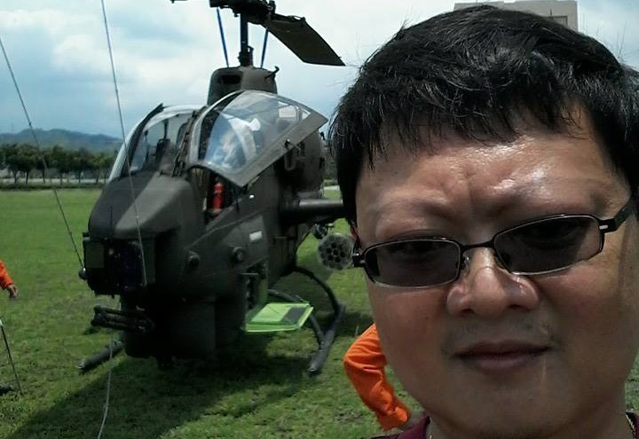 埔心分隊小隊長上週才帶妻小出國自由行，臉書上滿滿是與家人的甜密畫面。