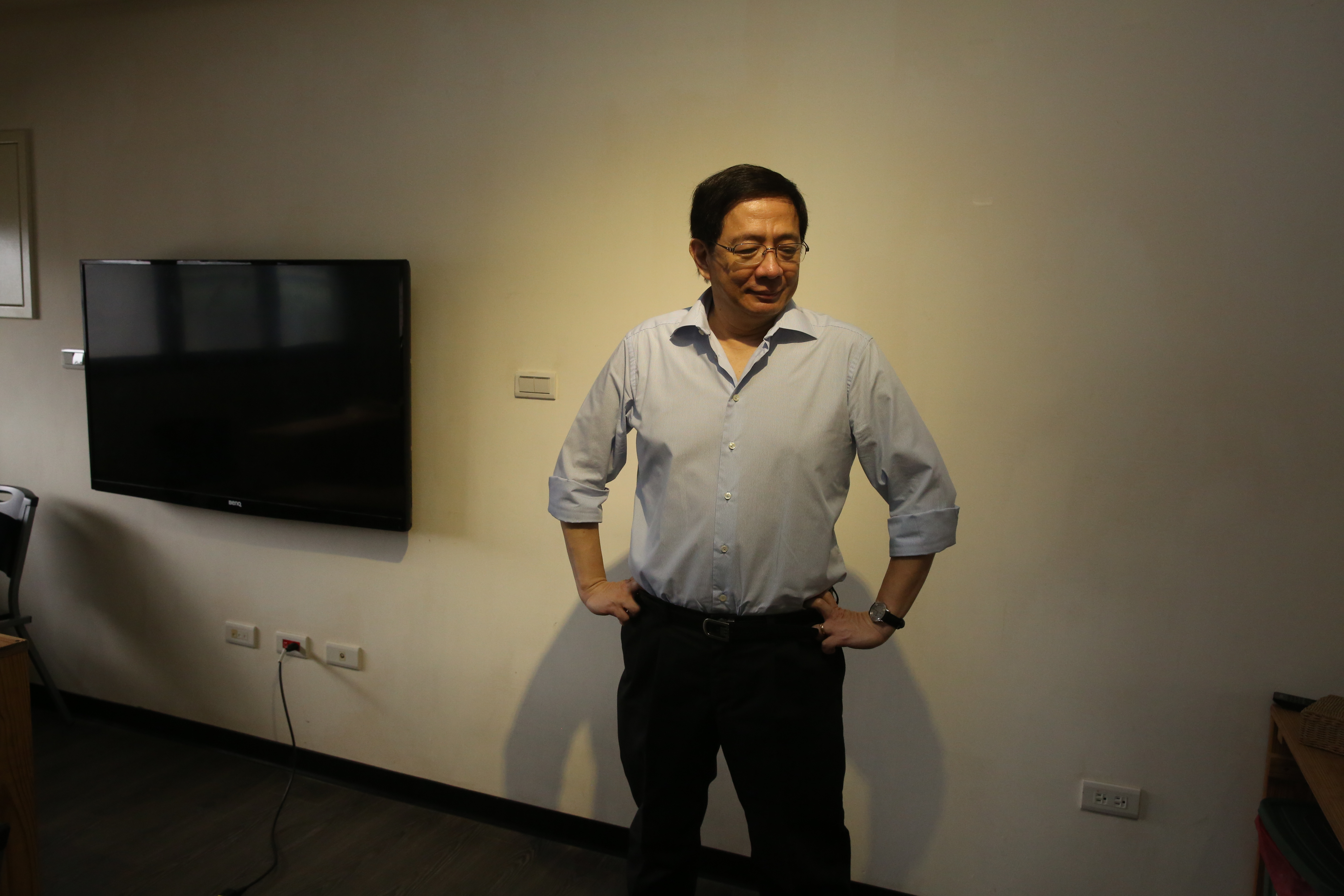 台大校長當選人管中閔在被教育部駁回後，首度談起此事，強調台大要同意重啟遴選，才有資格問題。