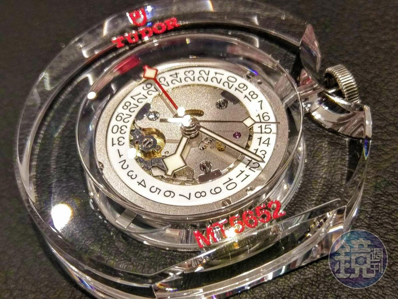 據原廠表示,搭載GMT功能的自製MT5652機芯為全新開發,並非單純以原先MT系列大三針款增加模組而成。