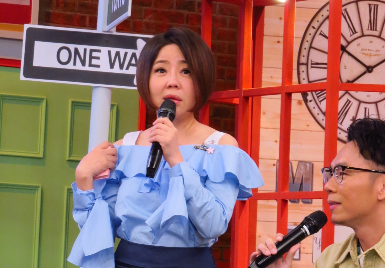 于美人覺得高國華出來參選台北市長「很勇敢」。（衞視中文台提供）