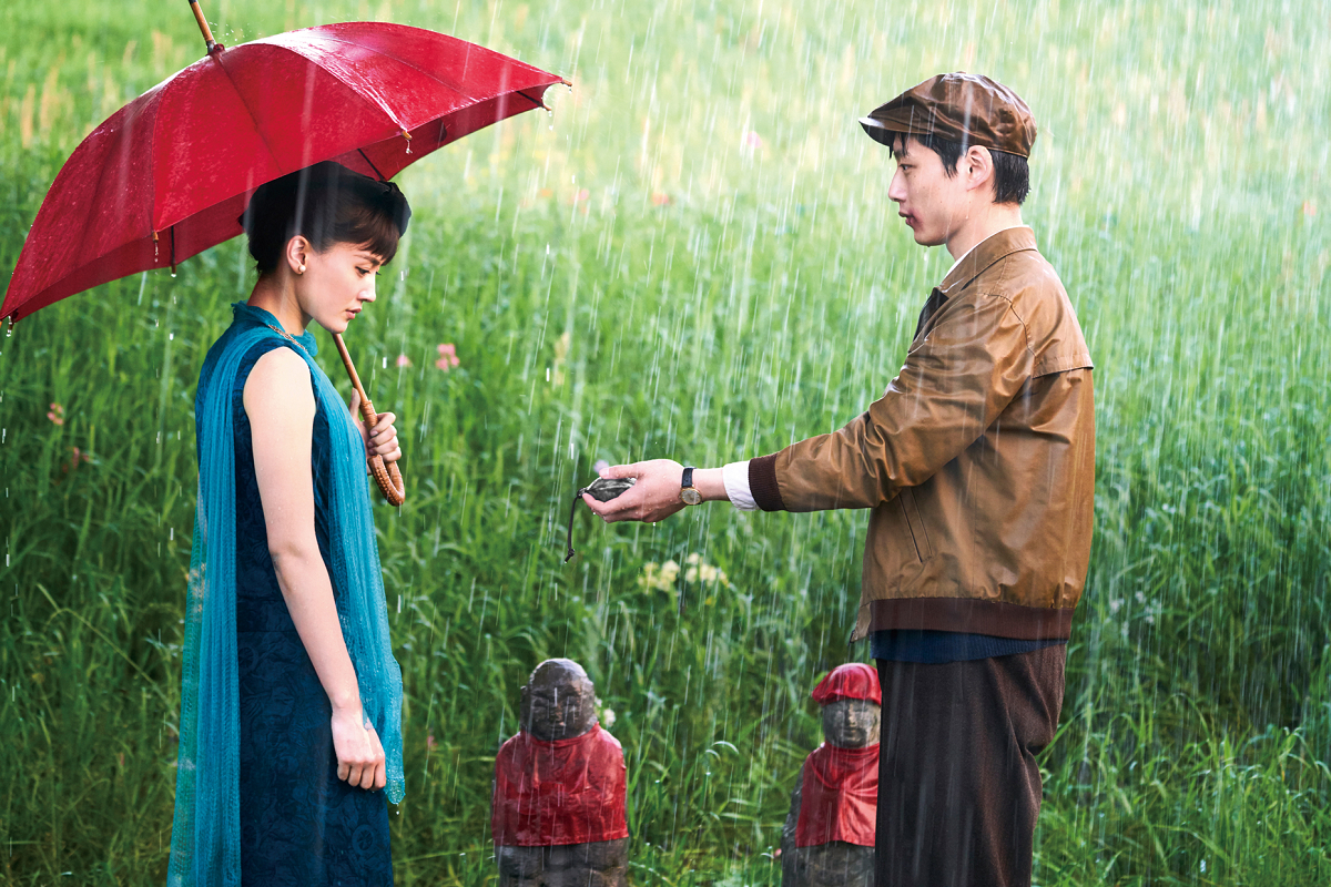 坂口健太郎與綾瀨遙主演《今夜，在浪漫劇場與妳相遇》即將於5月11日上映。（采昌國際多媒體提供）