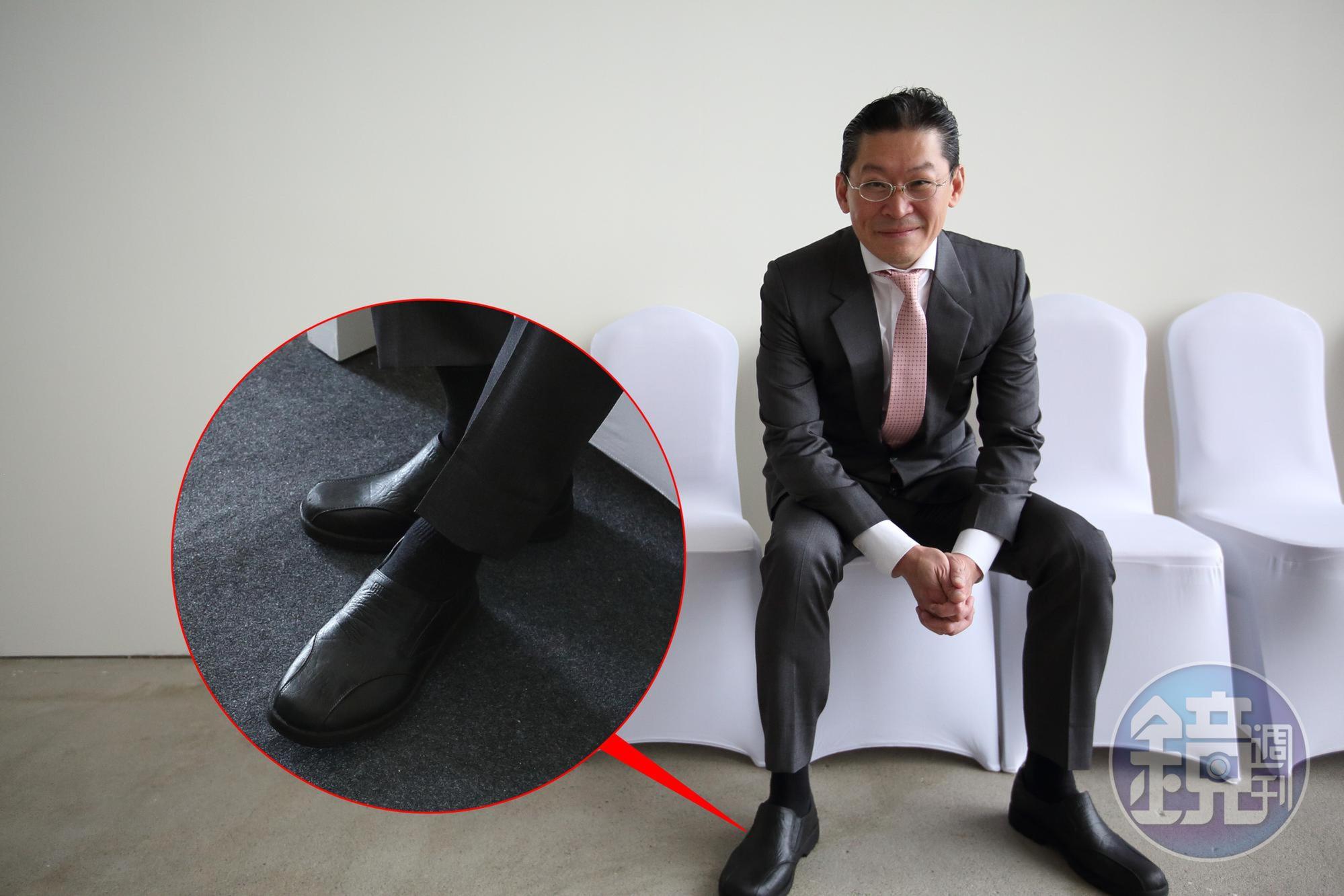 林鴻南的170元鞋子引起廣大討論，還真的有網友搜出拍賣店家。