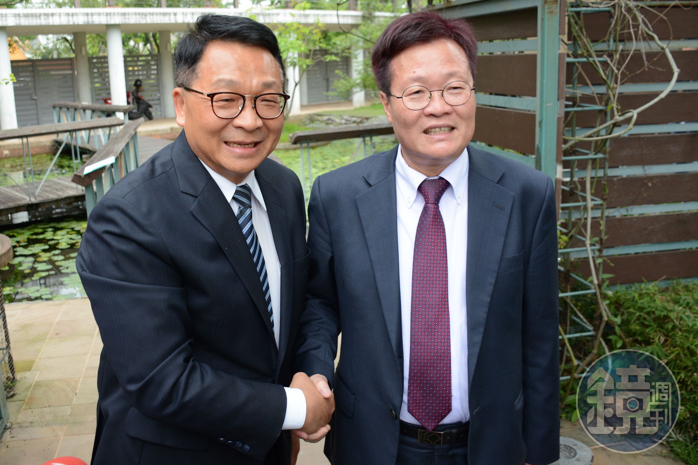 民進黨宜蘭縣長參選人陳歐珀（左）今午拜會宜蘭縣代理縣長陳金德（右）。（陳歐珀辦公室提供）