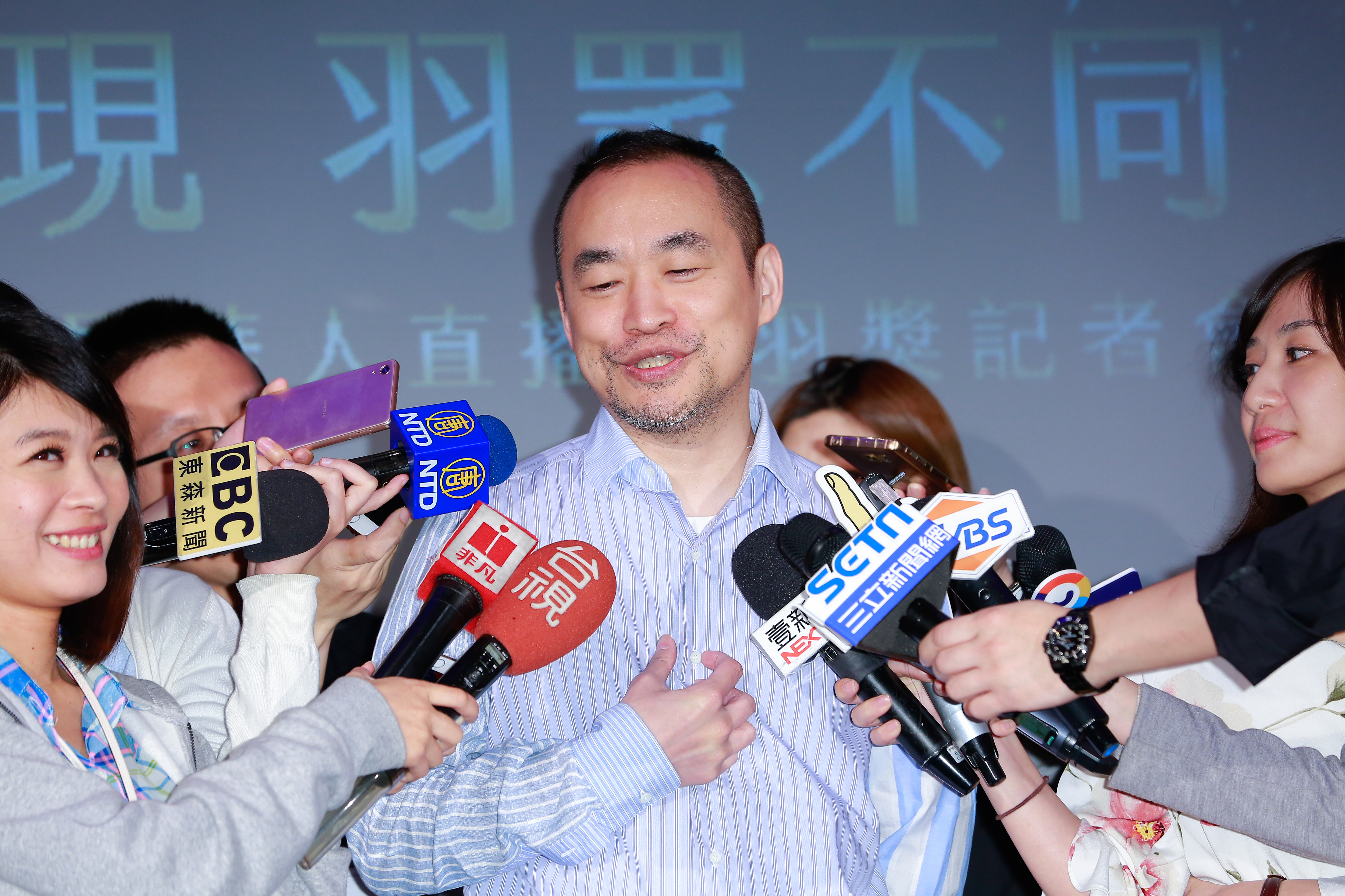 國內直播平台龍頭17 Media今年舉辦第二屆直播金羽獎，又邀請了陳勢安、盧廣仲、林宥嘉、李佳薇、葛仲珊等歌王歌后擔任表演嘉賓。