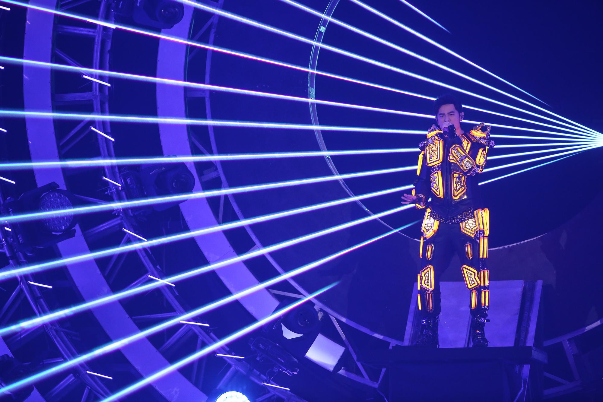 周杰倫地表最強演唱會日前巡迴到了成都。