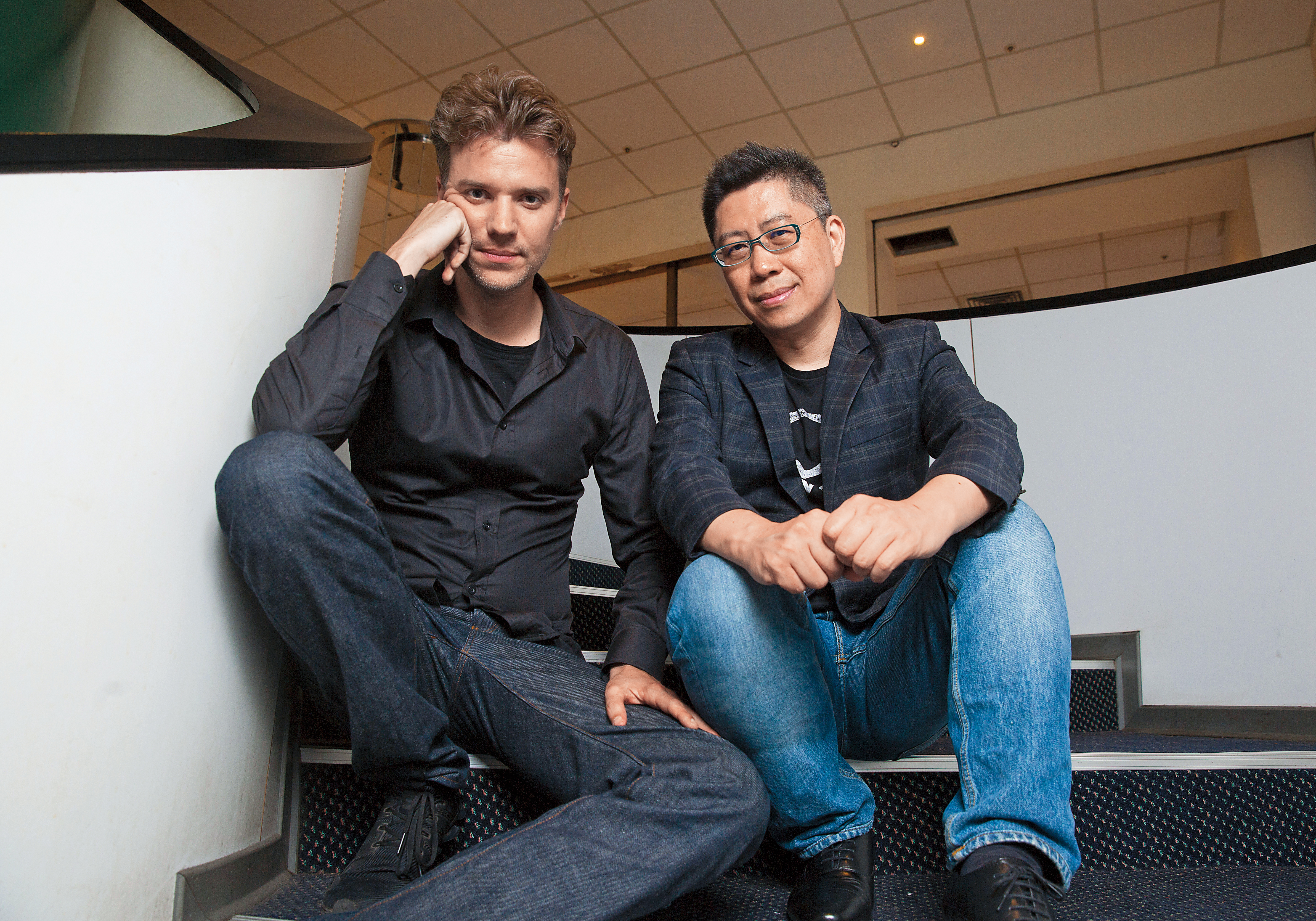 荷蘭導演王洪飛（左）執導的《小玩意》，資金100%來自台灣，並由前景娛樂公司的黃茂昌擔任監製。