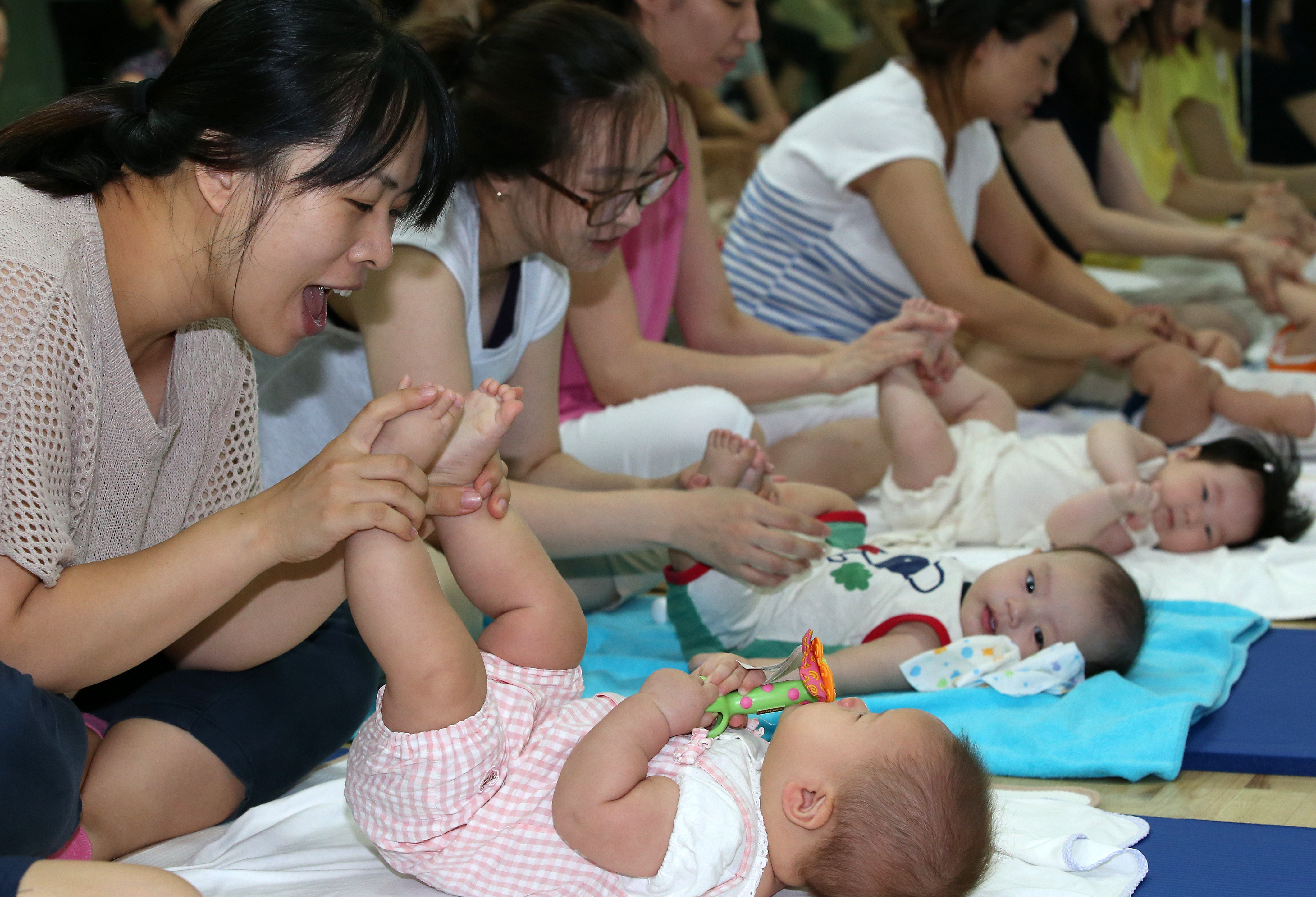 南韓生育率全球倒數第6，已面臨人口危機。（東方IC）