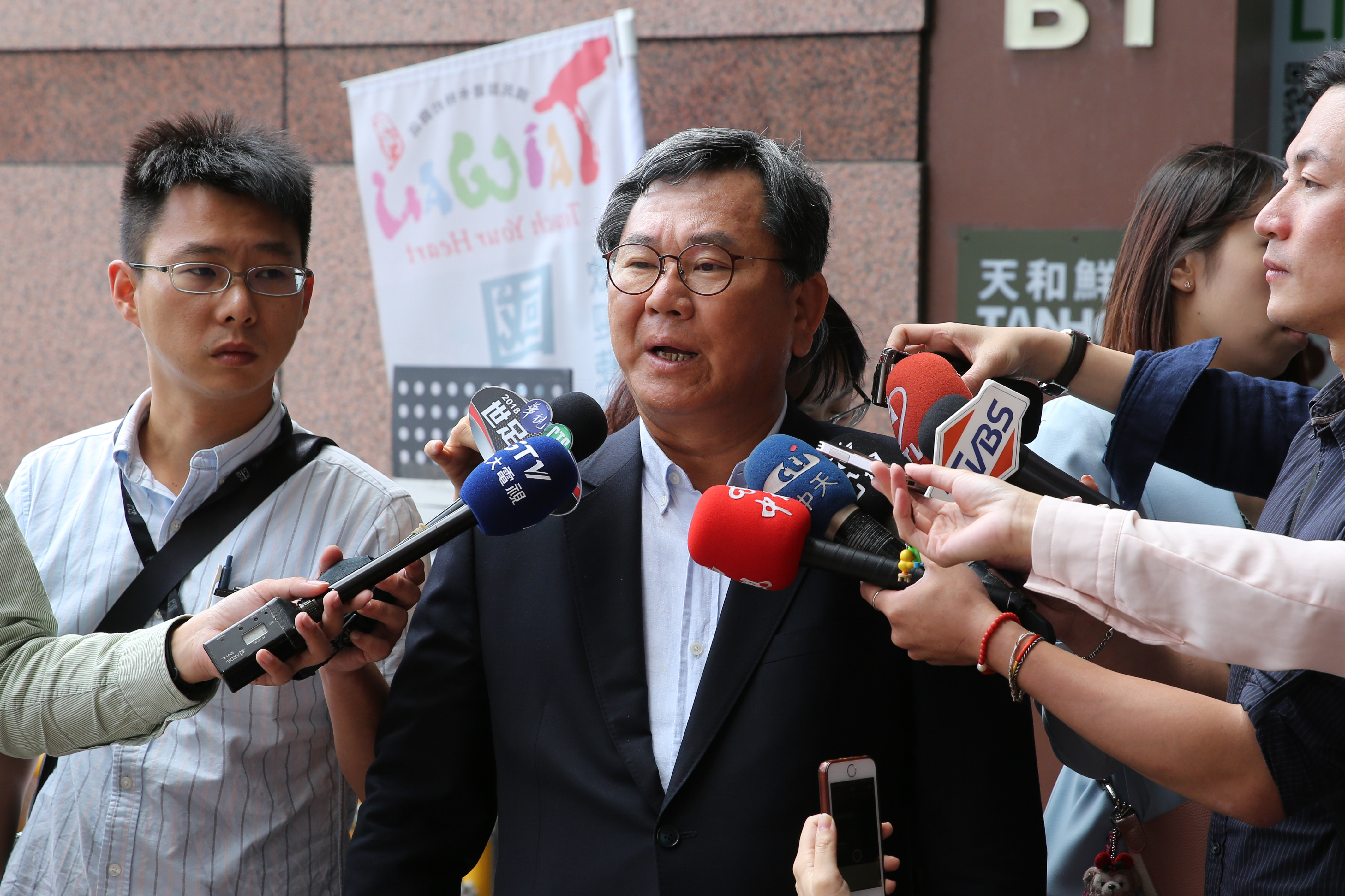 民進黨選對會召集人陳明文今出席選對會徵詢會前受訪。