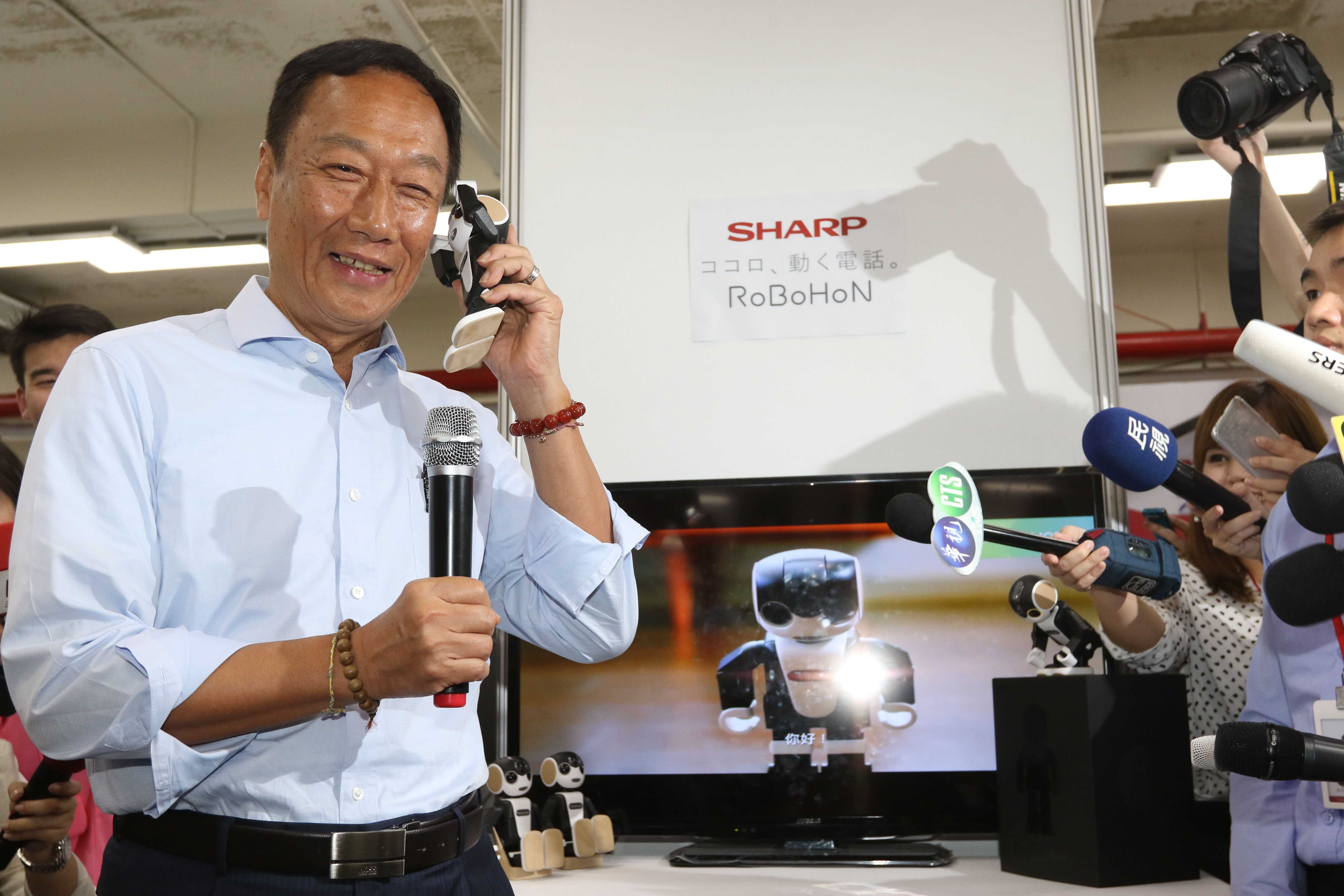 鴻海宣布減資，董事長郭台銘明年繳交股利所得稅變得很輕鬆。