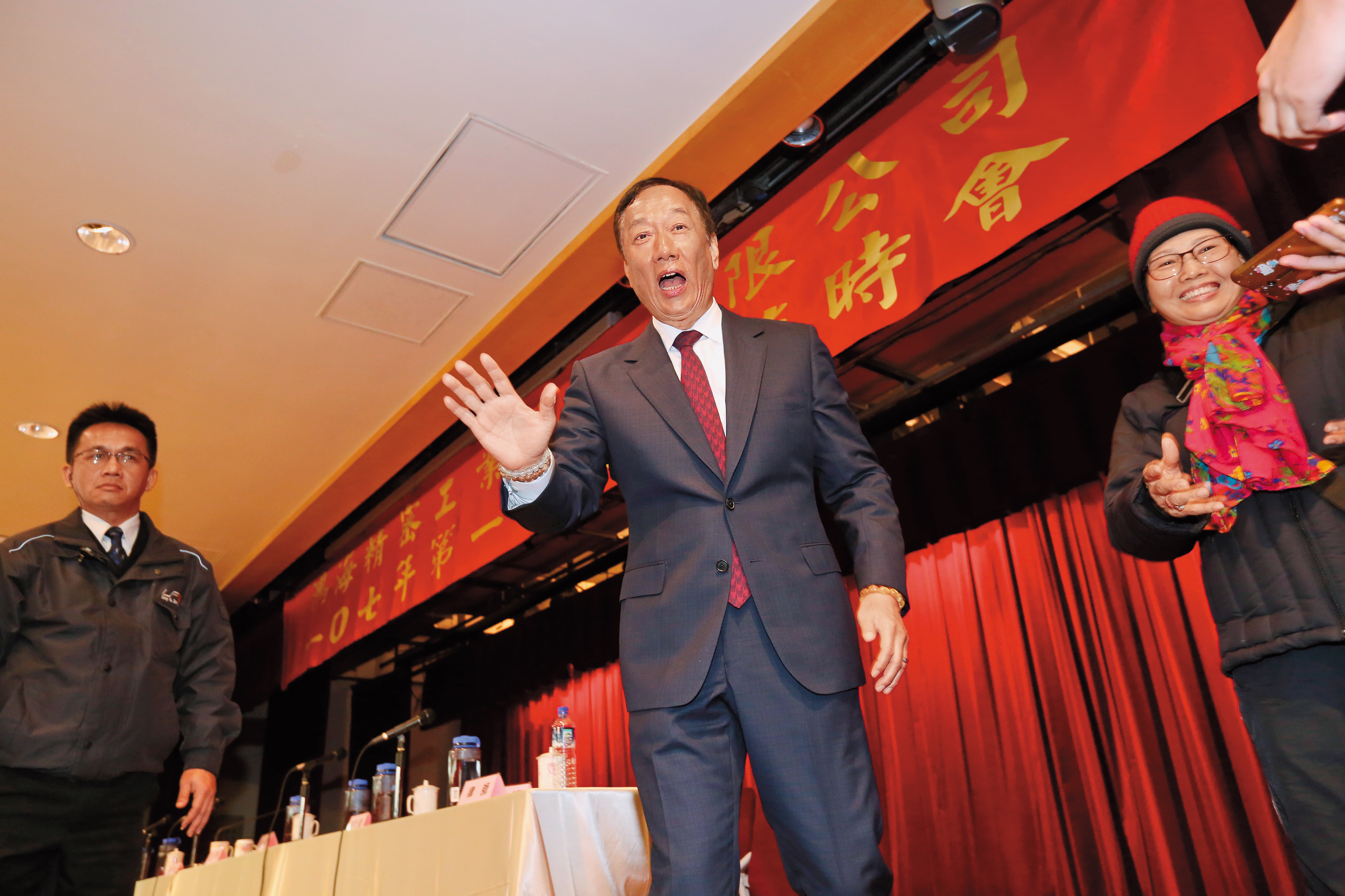 鴻海減資，市場都在討論，股價會不會如國巨一樣向前衝？