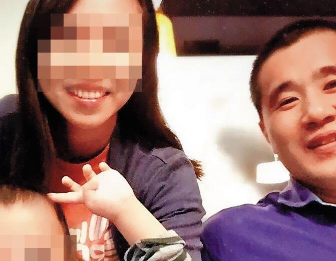 嫌犯郭濬毅（中）被押解時說：「最好判我死刑，否則沒臉見親友。」（翻攝畫面）