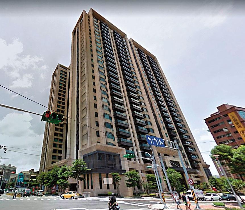 林志昇夫婦在桃園蘆竹新南路的豪宅，藏有上億元款項。（翻攝Google Maps）