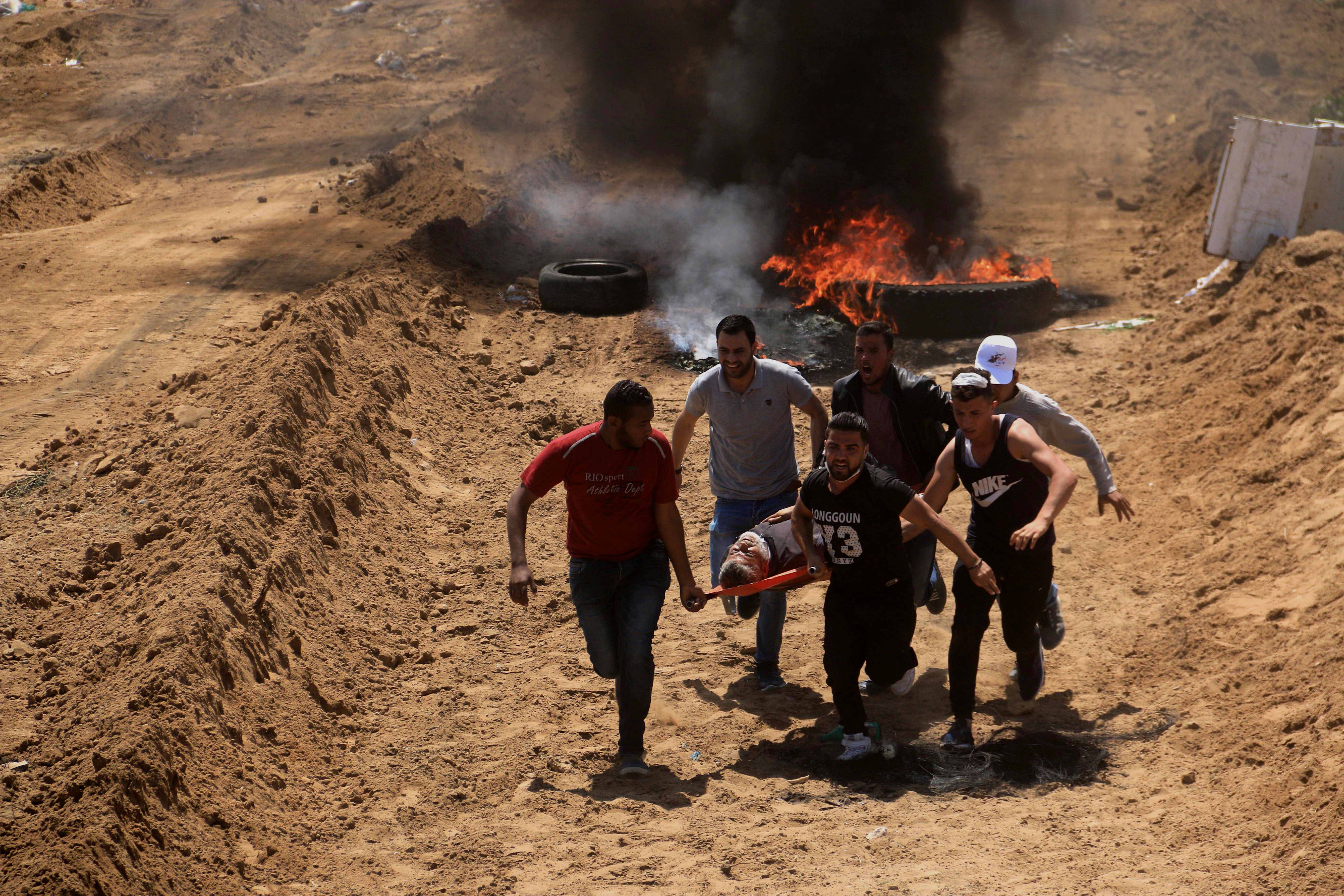 加薩走廊上有許多巴勒斯坦人民遭受以色列軍方槍擊。（東方IC）