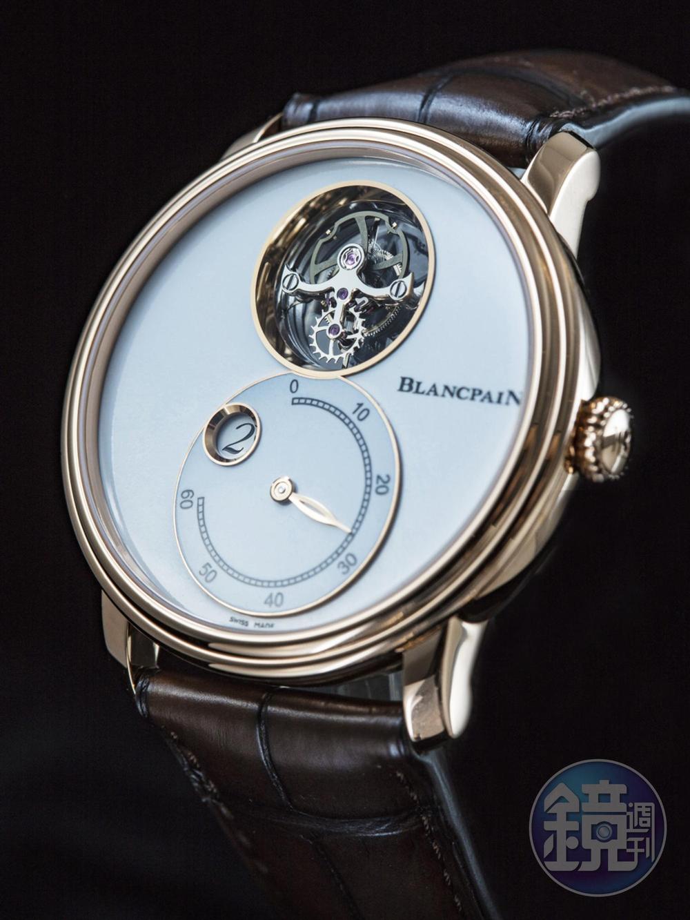《Villeret Tourbillon Volant Heure Sautante》此腕錶的面盤由寶珀位於Le Brassus的琺瑯工作室打造，多枚中才可能有一枚成功，且每一枚皆不盡相同。功能：時間顯示；陀飛輪/機芯：手上鍊機芯/建議售價：約NT$4,736,000（限量50只）
