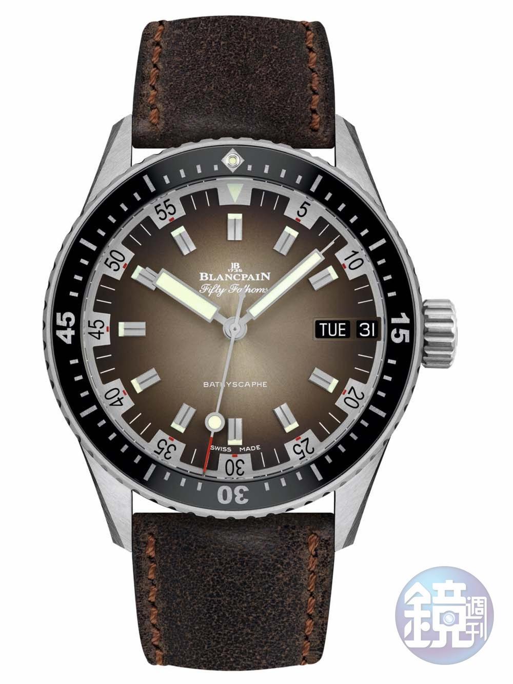 《FF Bathyscaphe Day Date 70s》這款限量版腕錶的面盤採用了1970年代原始錶款的外觀，並完整復刻了位於3點鐘位置的星期及日期顯示；漸變灰色由外圍向中心漸層出明亮色調，有著讓面盤變大的視覺效果；配有Liquidmetal®材質指標的陶瓷單向旋轉錶圈。備有四種錶帶選擇，包括有復古風格皮帶、帆布錶帶、NATO軍用錶帶與不鏽鋼錶鏈。功能：時間顯示/機芯：自動上鍊機芯/建議售價：約NT$404,000（限量500只）