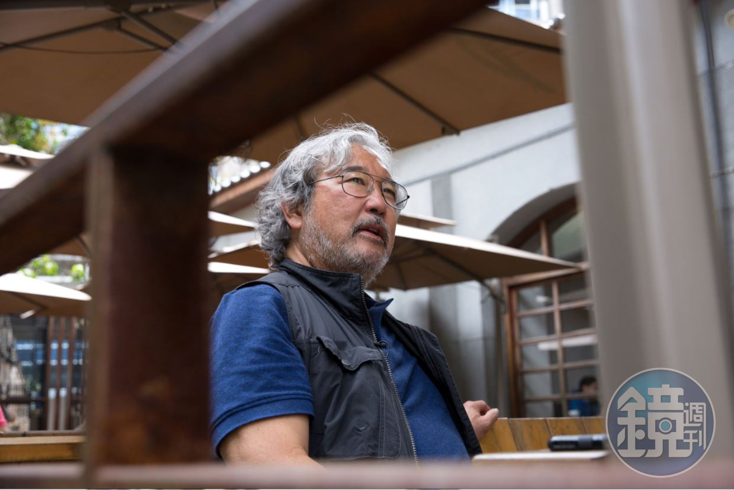麥可山下曾以馬可波羅和鄭和的題材拍了紀錄片，自己擔任主持人。但他說，他習慣發號司令，不愛接受別人指揮。
