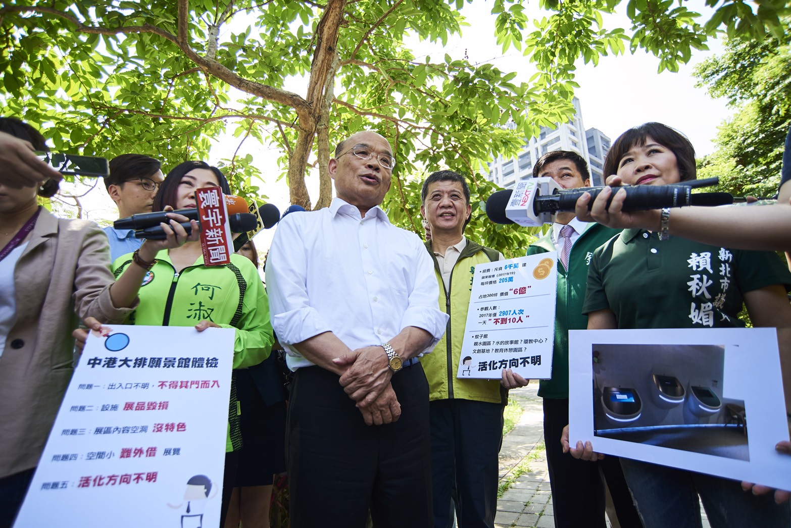 民進黨新北市長參選人蘇貞昌受訪。（蘇貞昌辦公室提供）