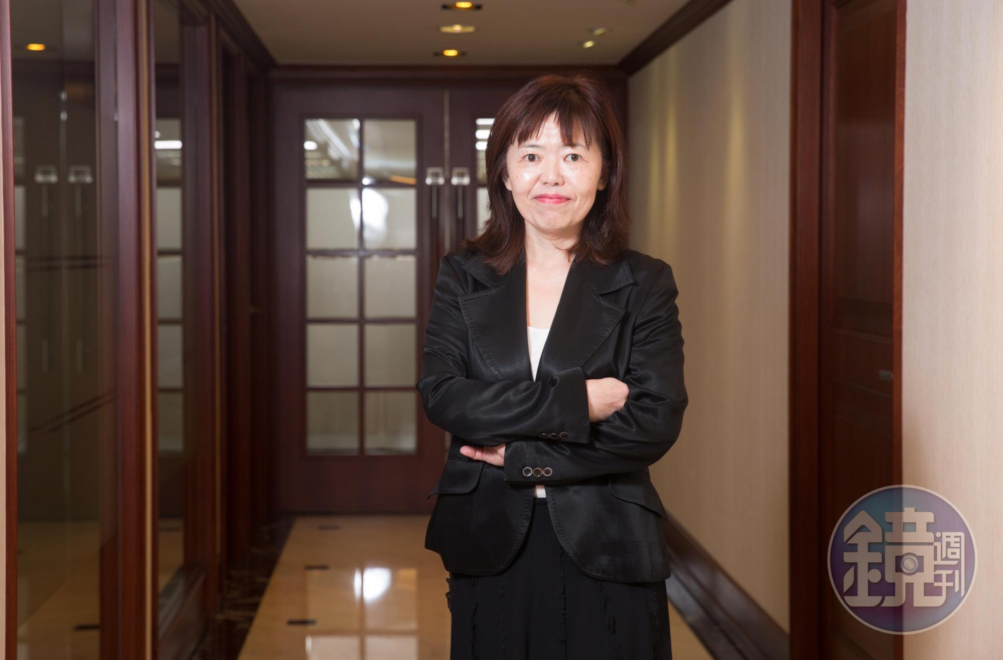 富蘭克林華美中國A股基金經理人陳蓓娟認為，在擴大內需、資管新規的政策導向下，消費白馬股和金融龍頭依舊看好。