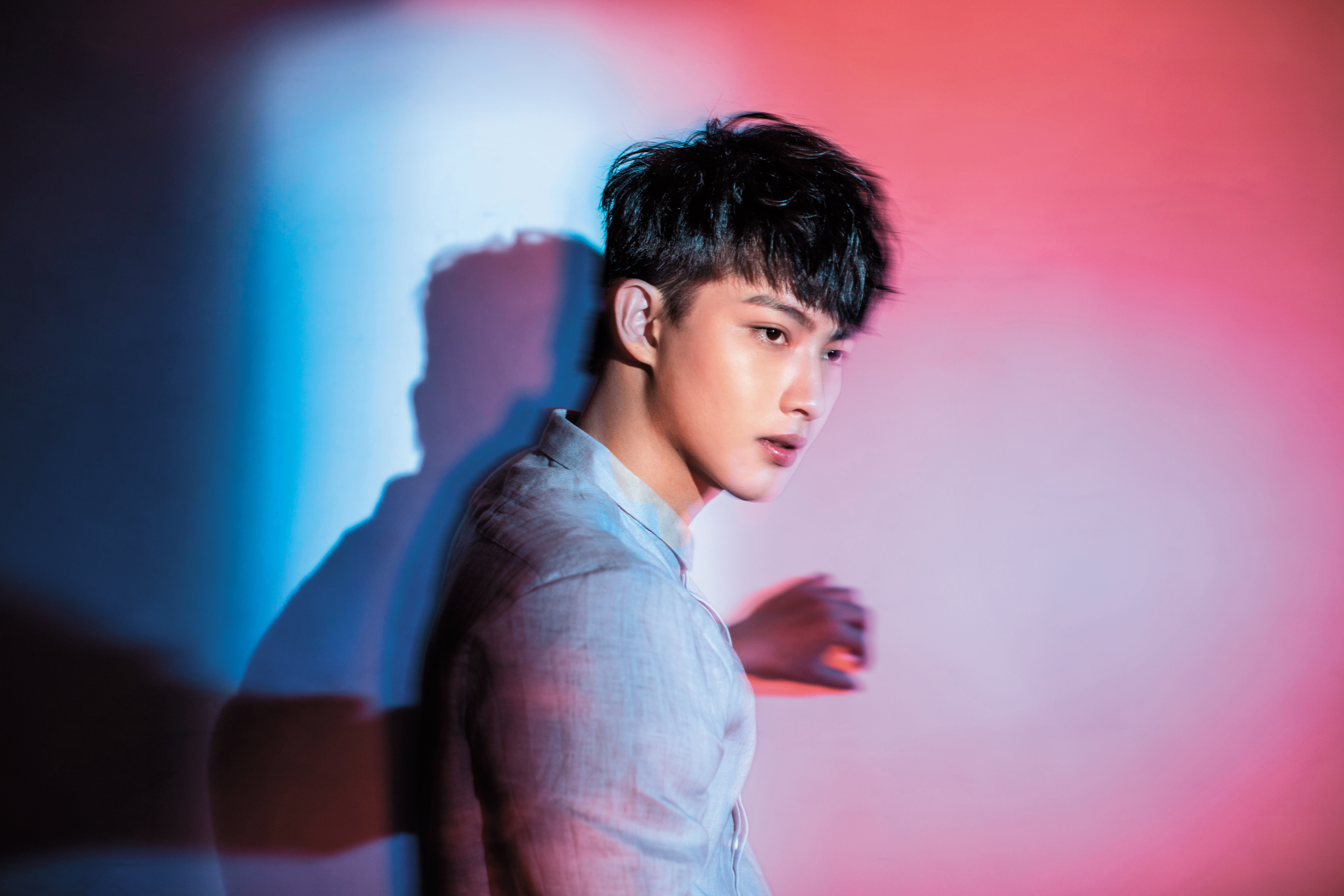 演多了生活曲折的高中生，張庭瑚自己的高中生活反而簡單到不行，相形之下容易多了。