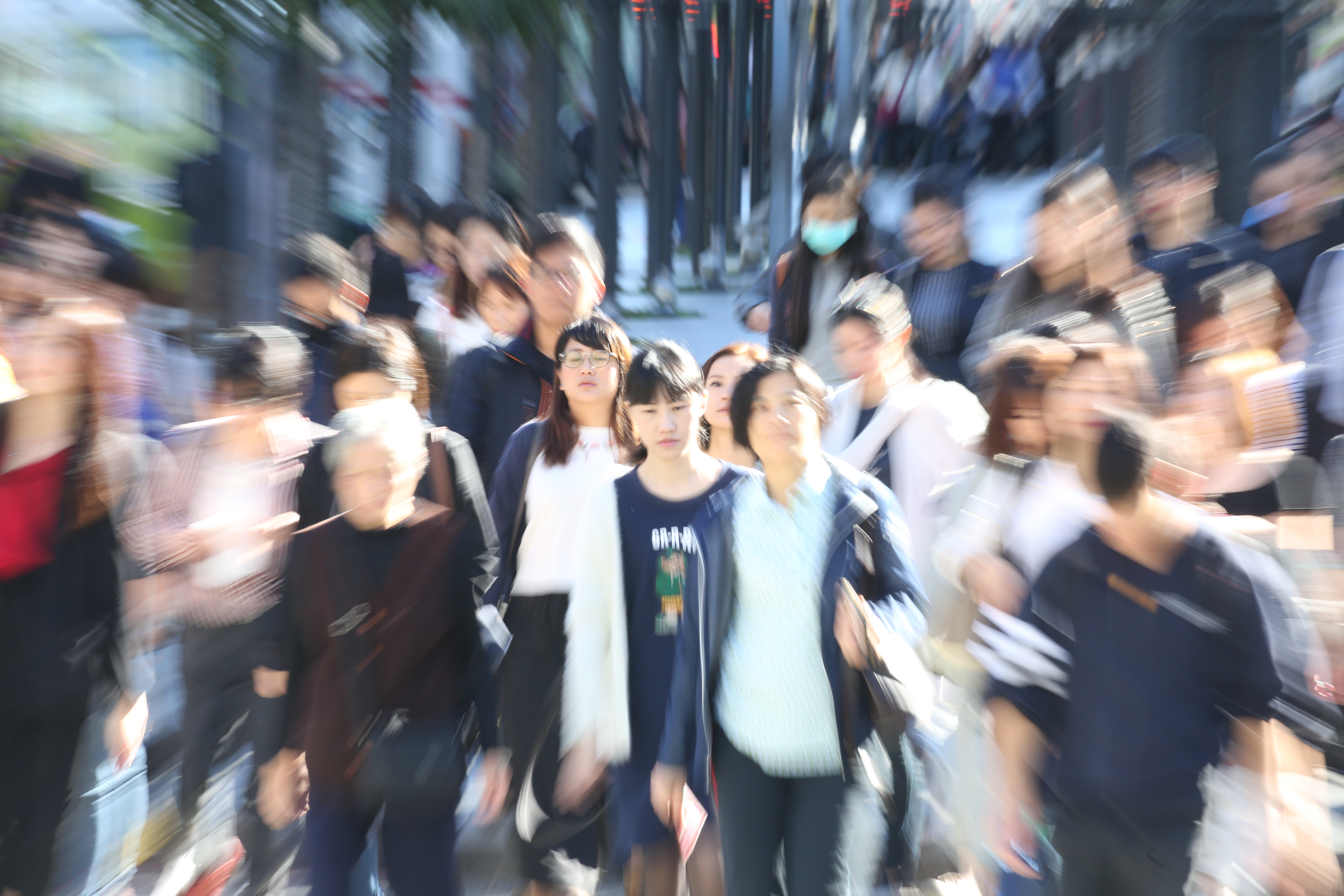 本文作者寇謐將指出，台灣人民目前為止能通過來自中國為「統一台灣」的文攻武嚇，是因為北京當局並未真正全力以赴。