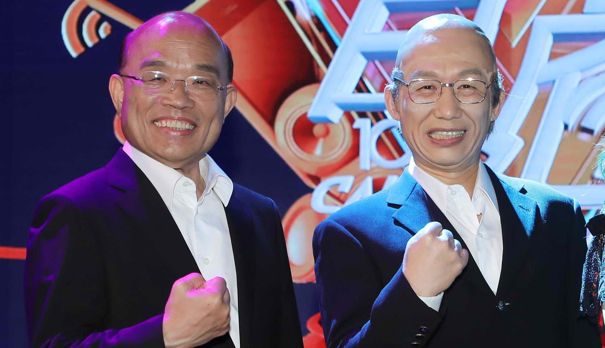 蘇貞昌說非常喜歡《一呼百應》，自己就好比電影《貧民百萬富翁》中玩益智遊戲的主角賈默‧馬利，因為「人生經驗豐富，才能找出正確的答案。」（公共電視提供）