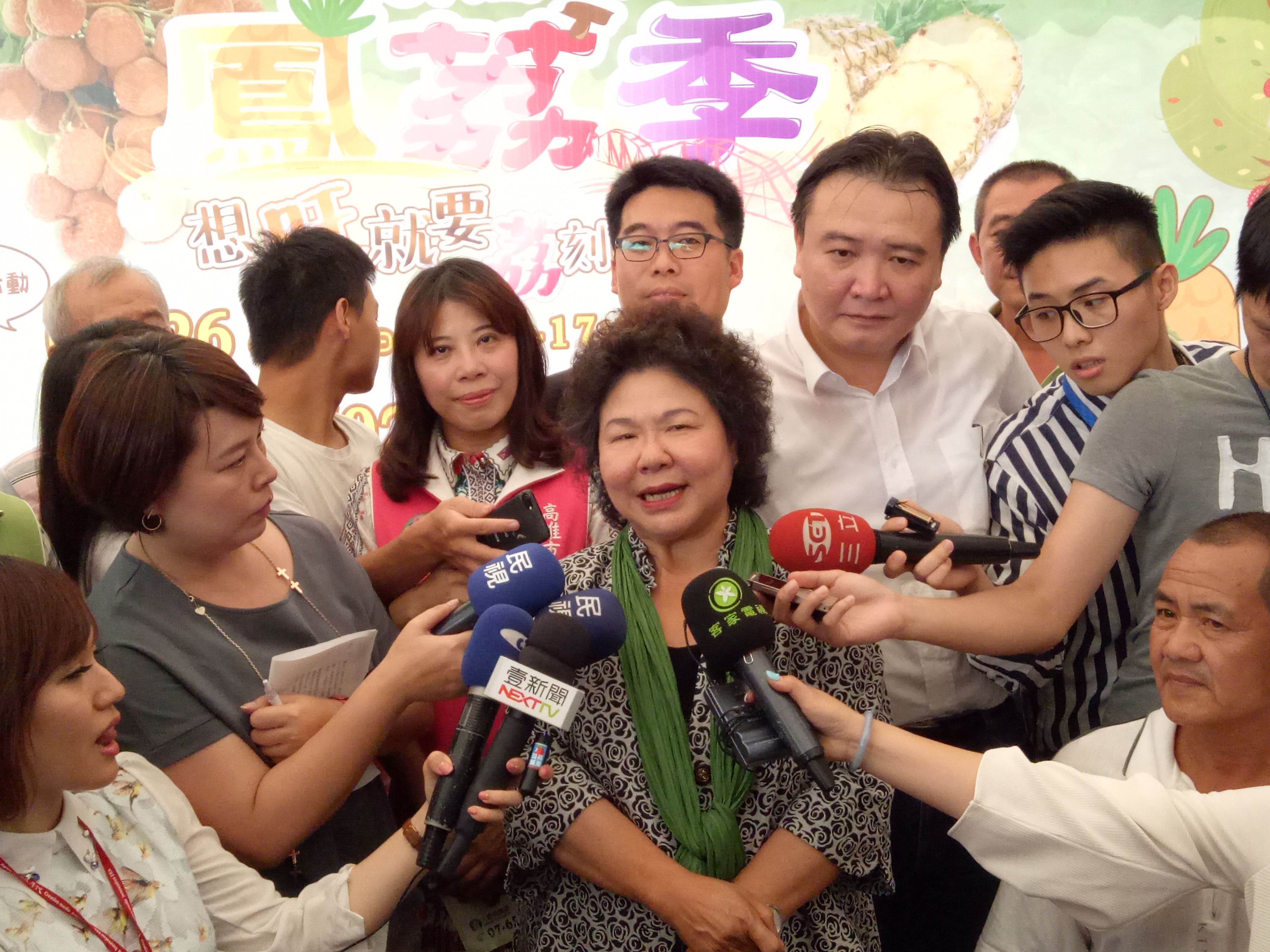 總統府祕書長陳菊今接受媒體聯訪。