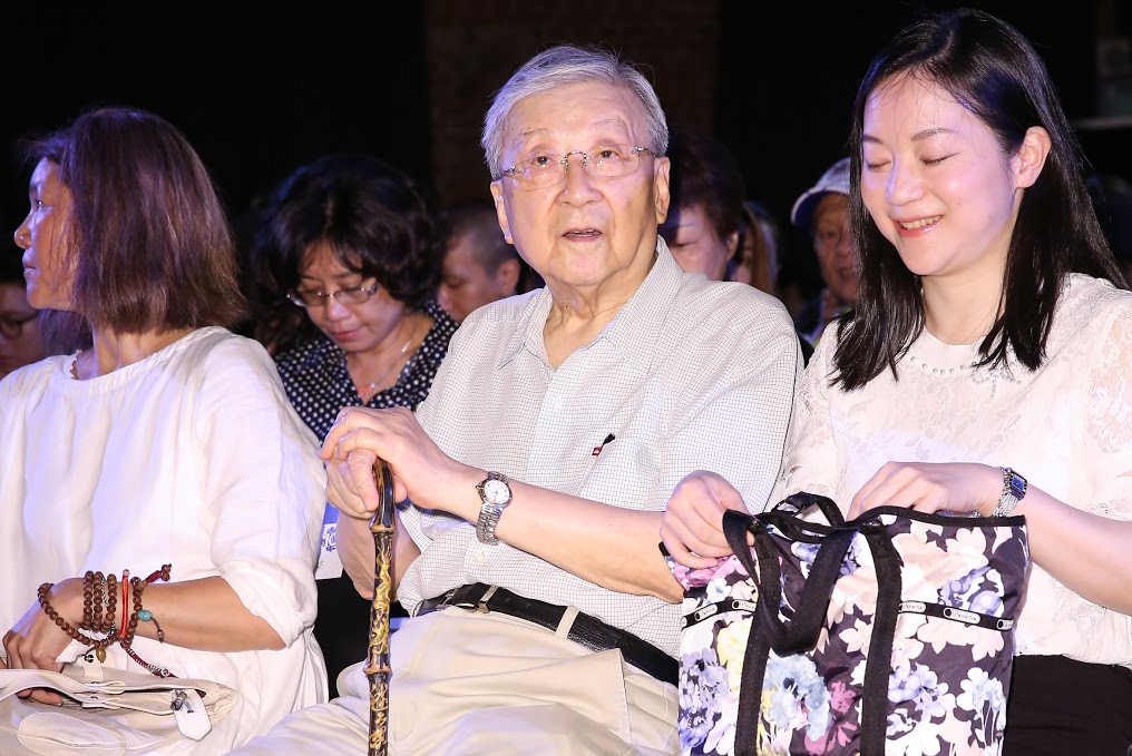 高齡88歲的李行導演也來到現場。